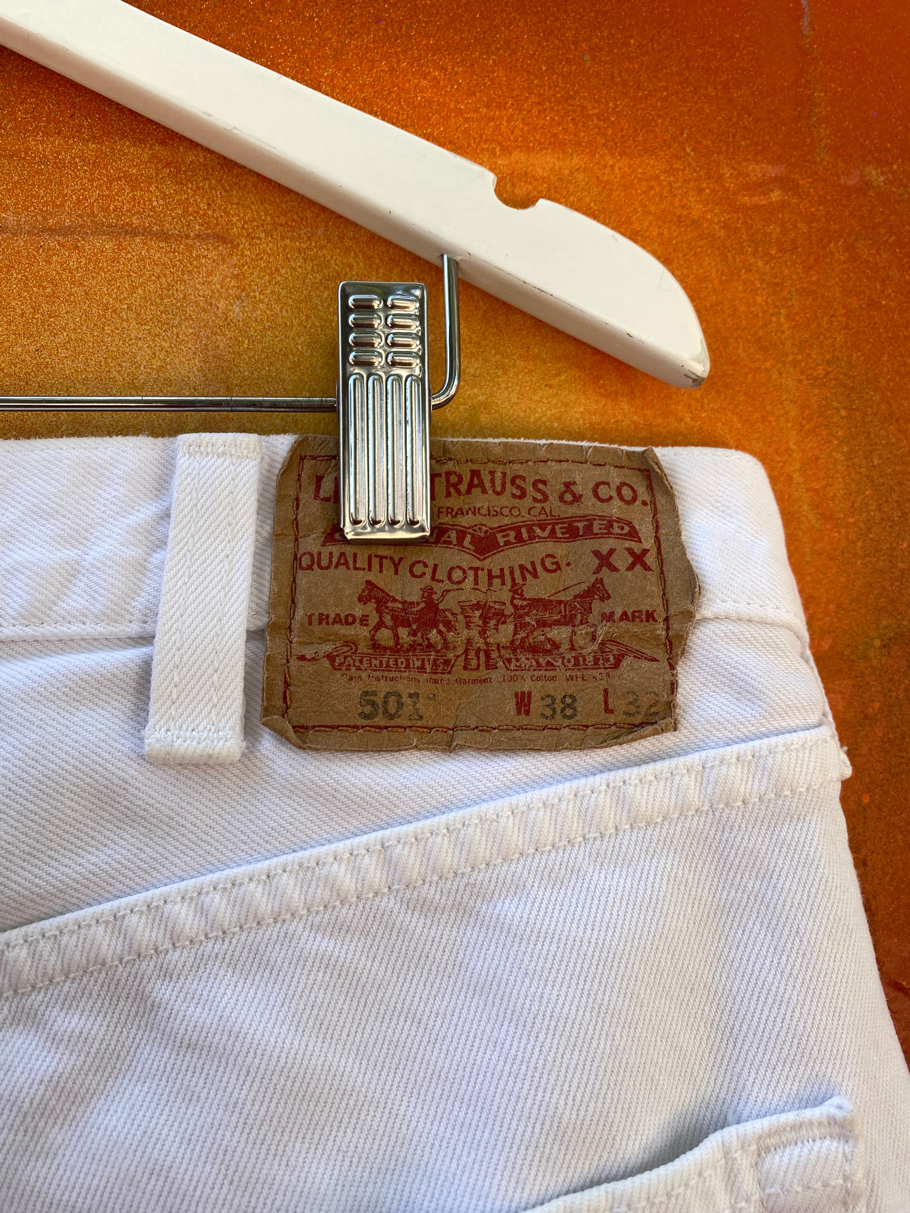 [38] Levi's 501 White Denim Jeans 38x32