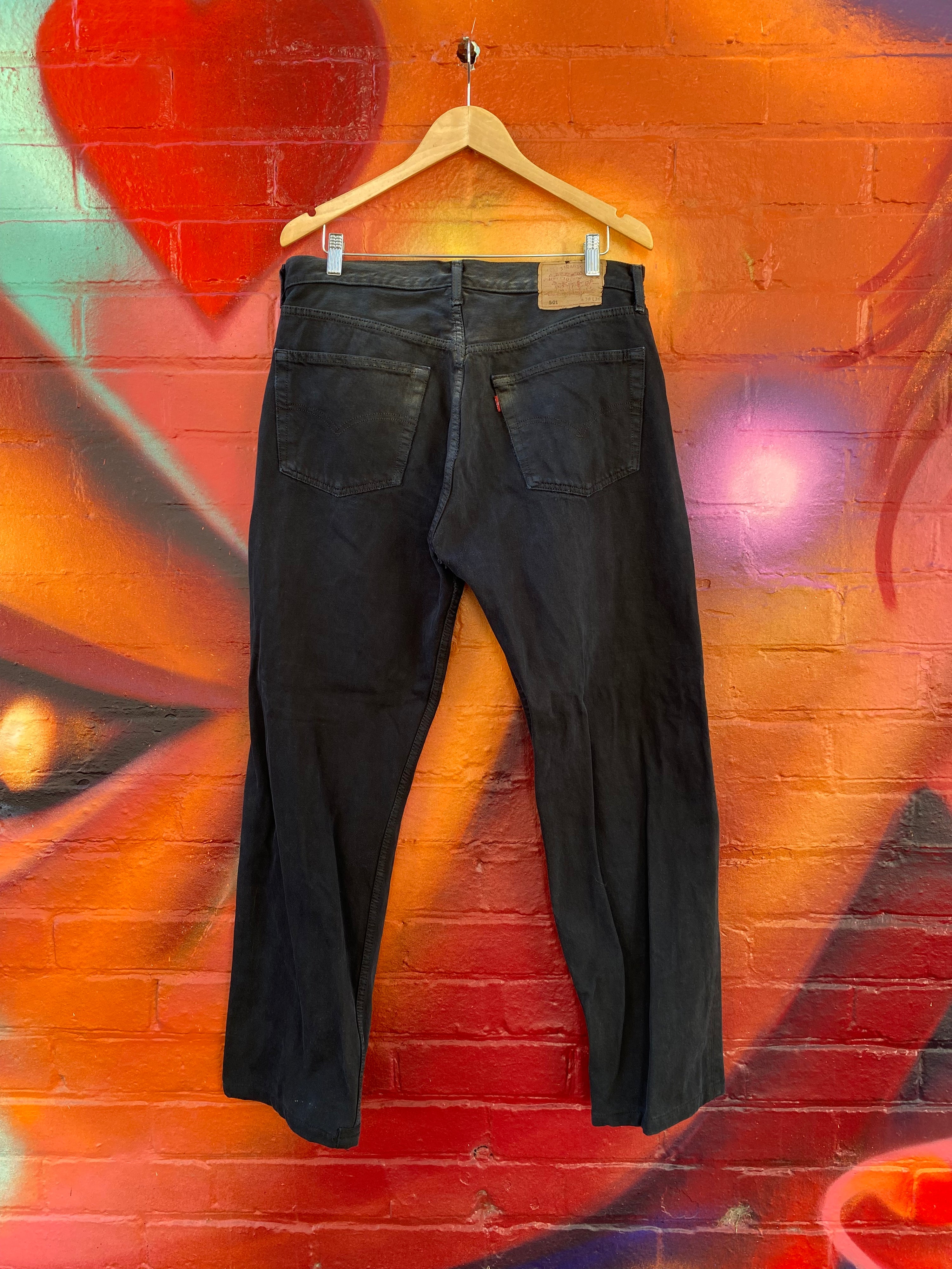 [36] Levis 501 Black Pants