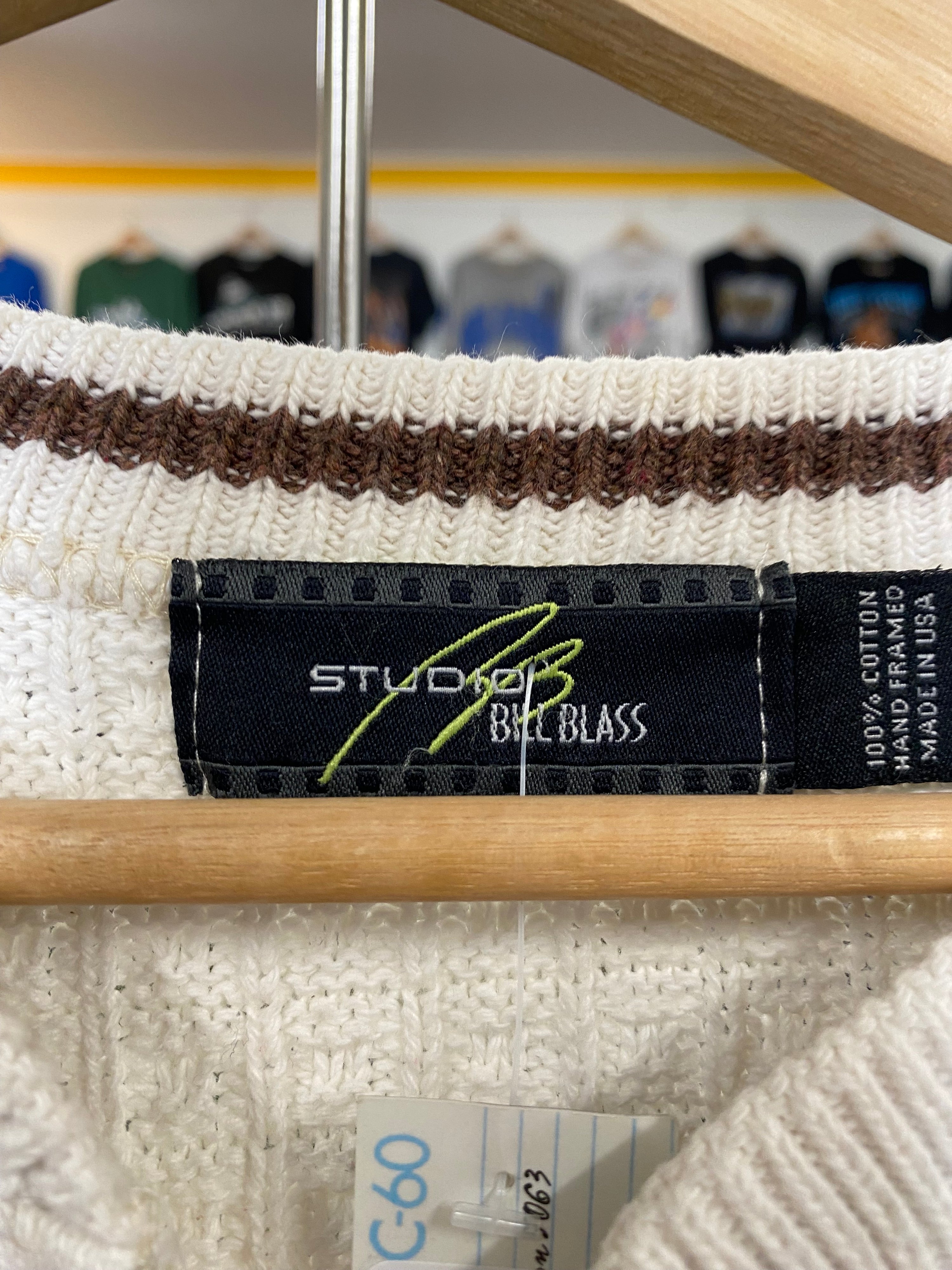 [XL] Vintage Studio Blass Cotton 3 Button Jumper