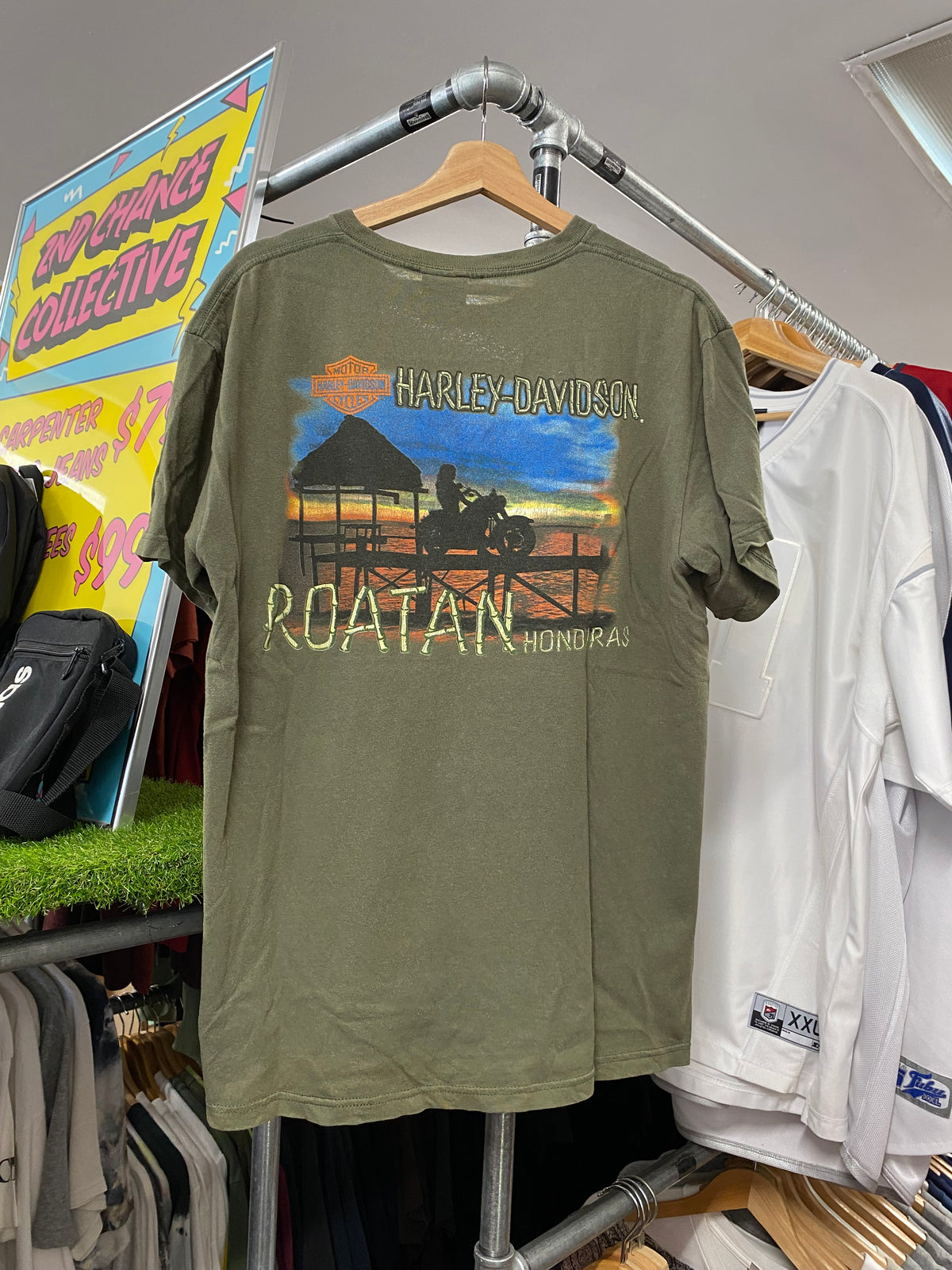 [L] Harley Davidson Roatan, Honduras Green Double Sided Tshirt