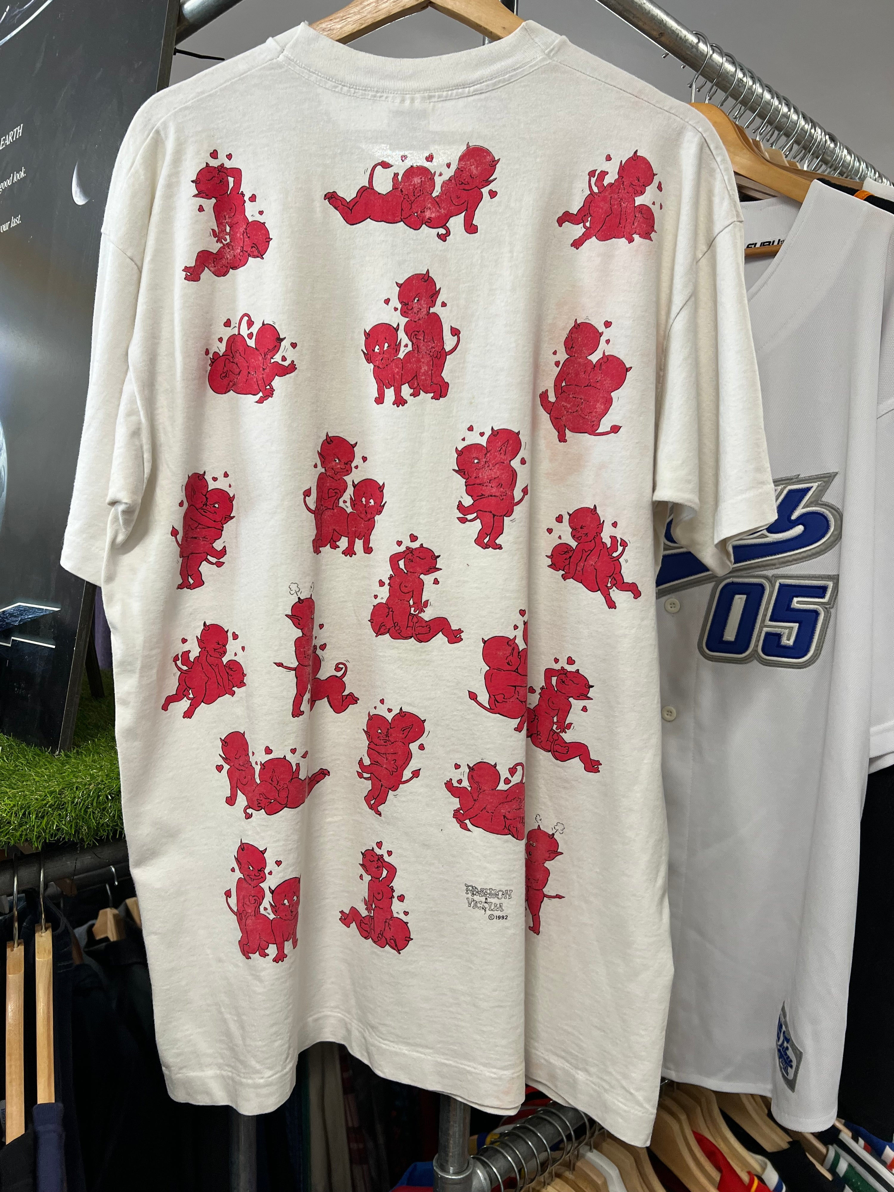 XL - 1992 Fashion Victim Horny Devils