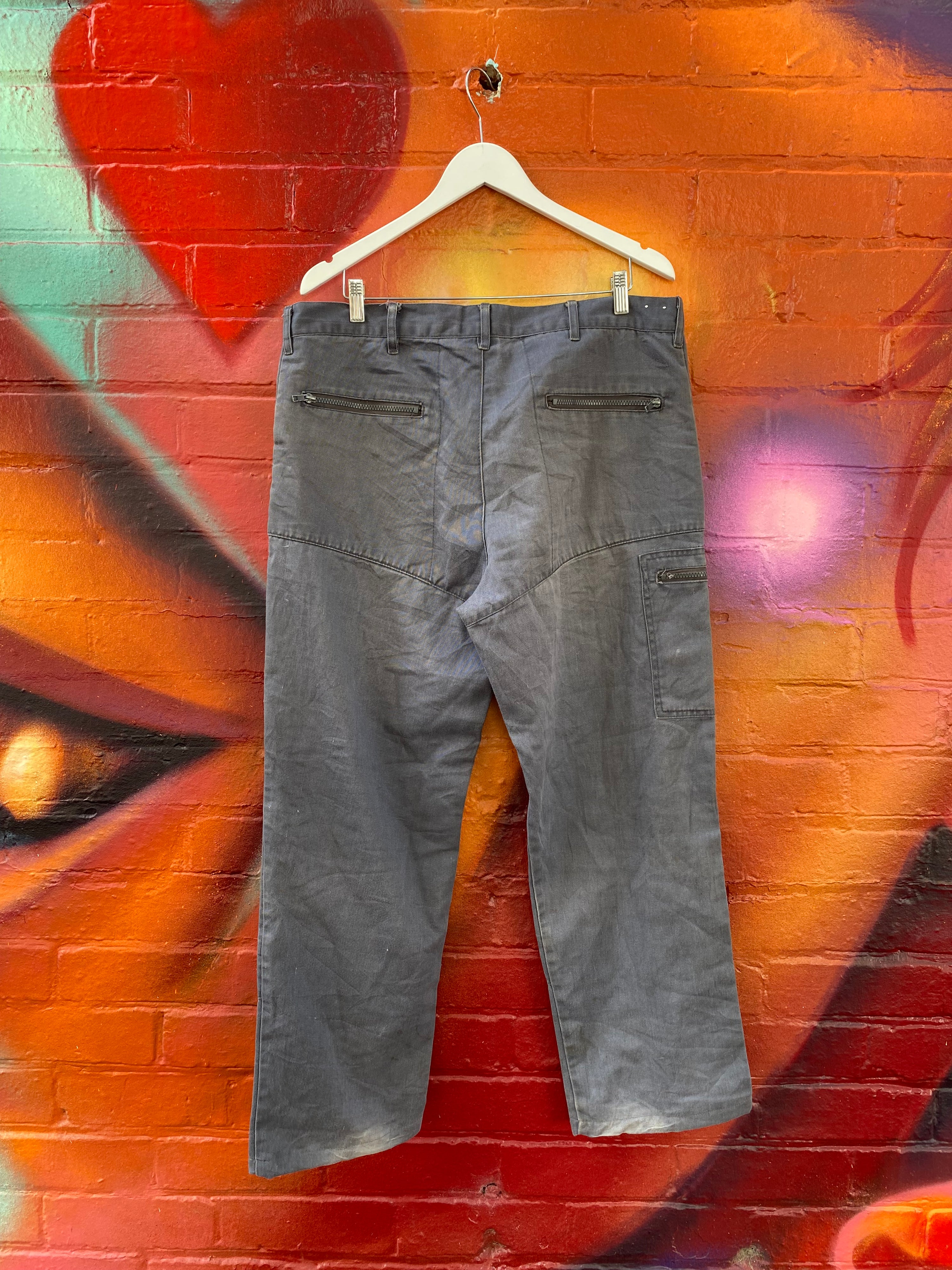 [38] Dickies Faded Grey Zip-Pocket Pants D126