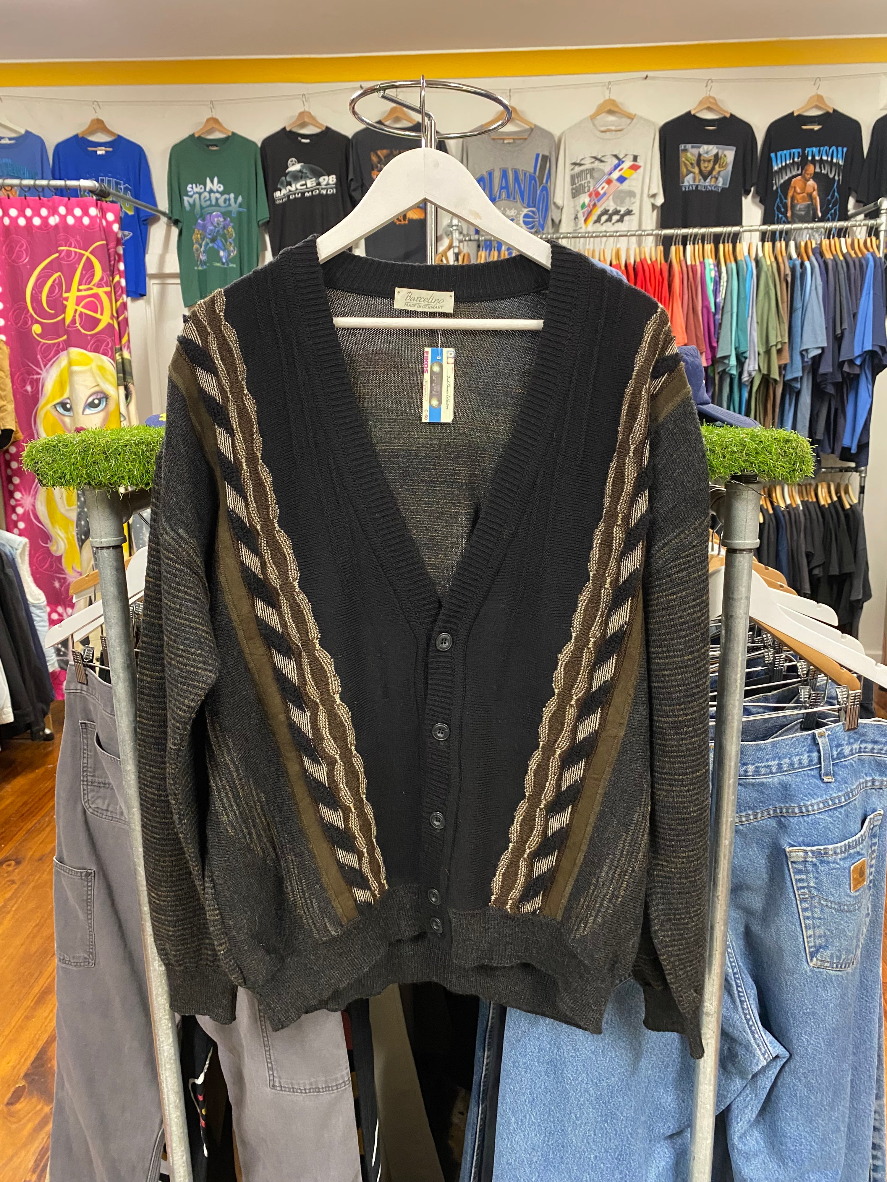 [XL] Barcelino Black/Brown Knit Cardigan