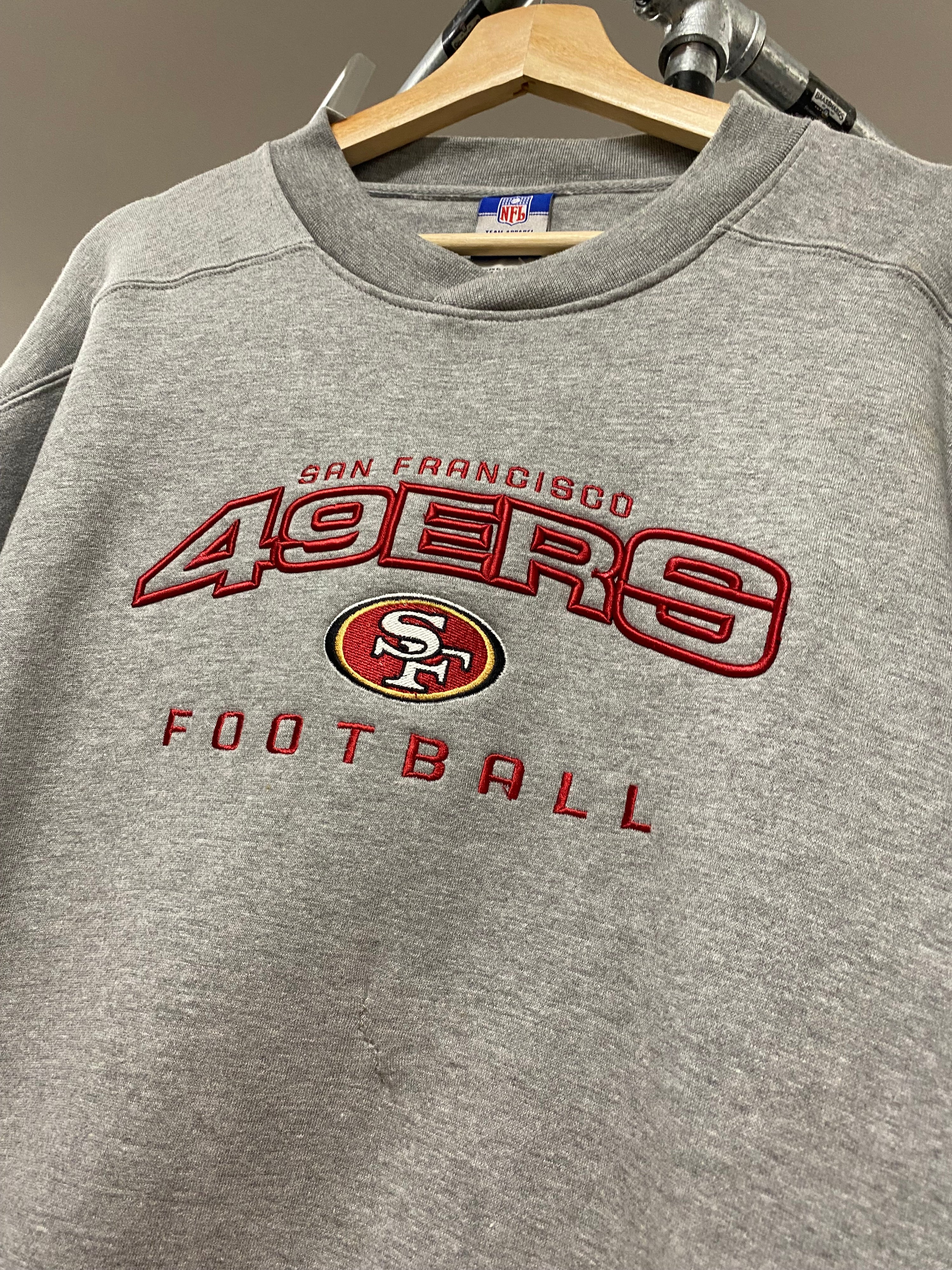 [L] Embroidered SF 49ers Grey Jumper