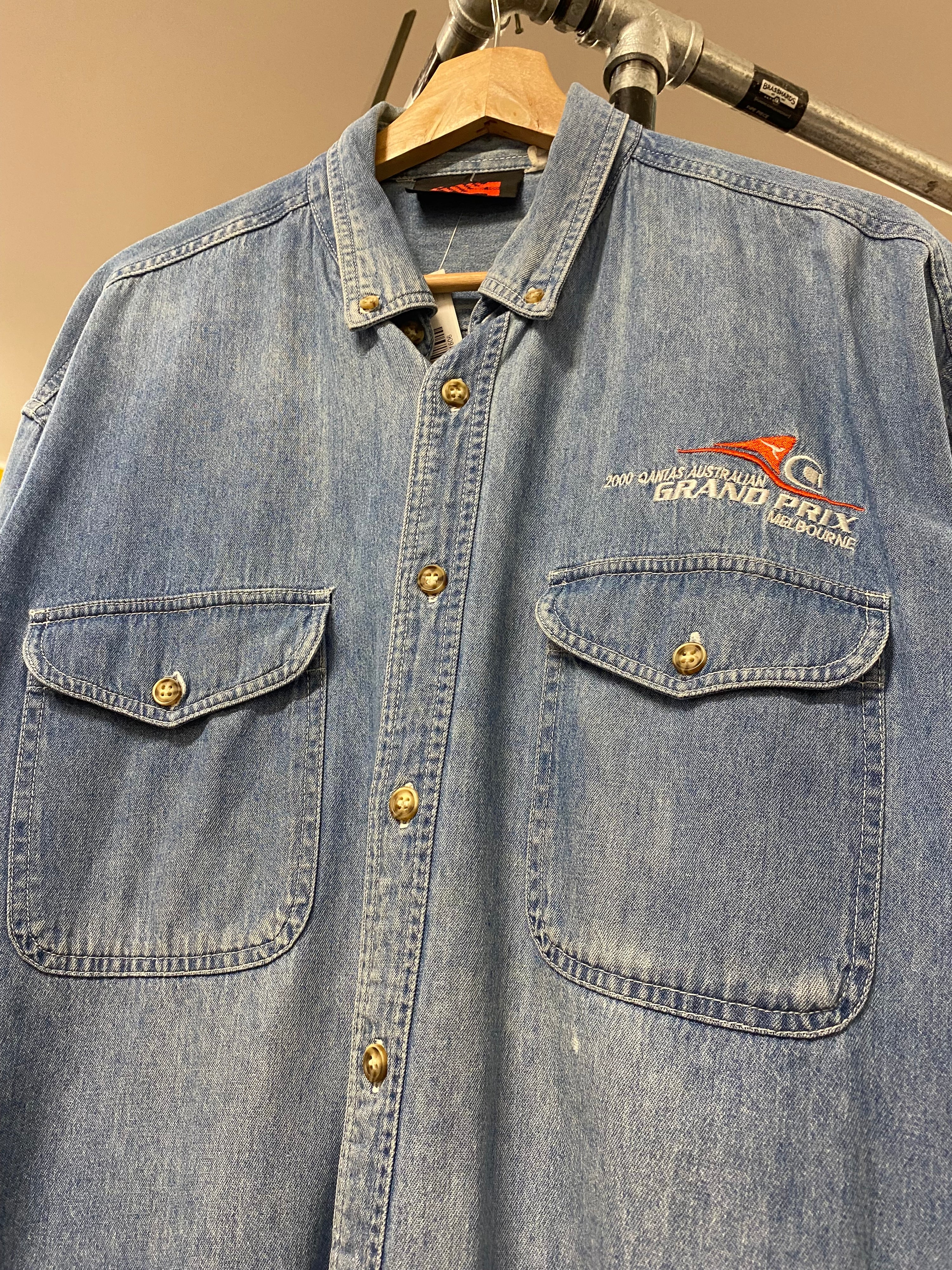 [L/XL] 2000 Melbourne Grand Prix LS Button Up