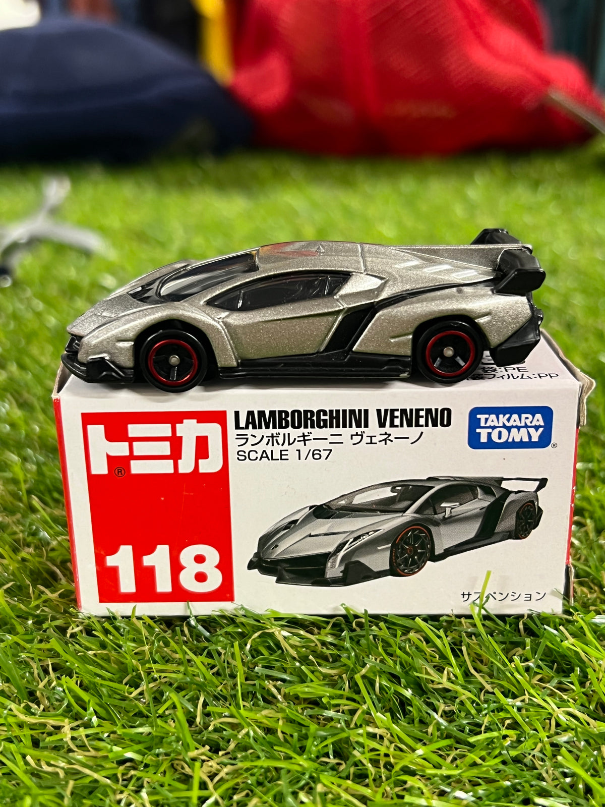 Takara Tomy 118 Lamborghini Veneno