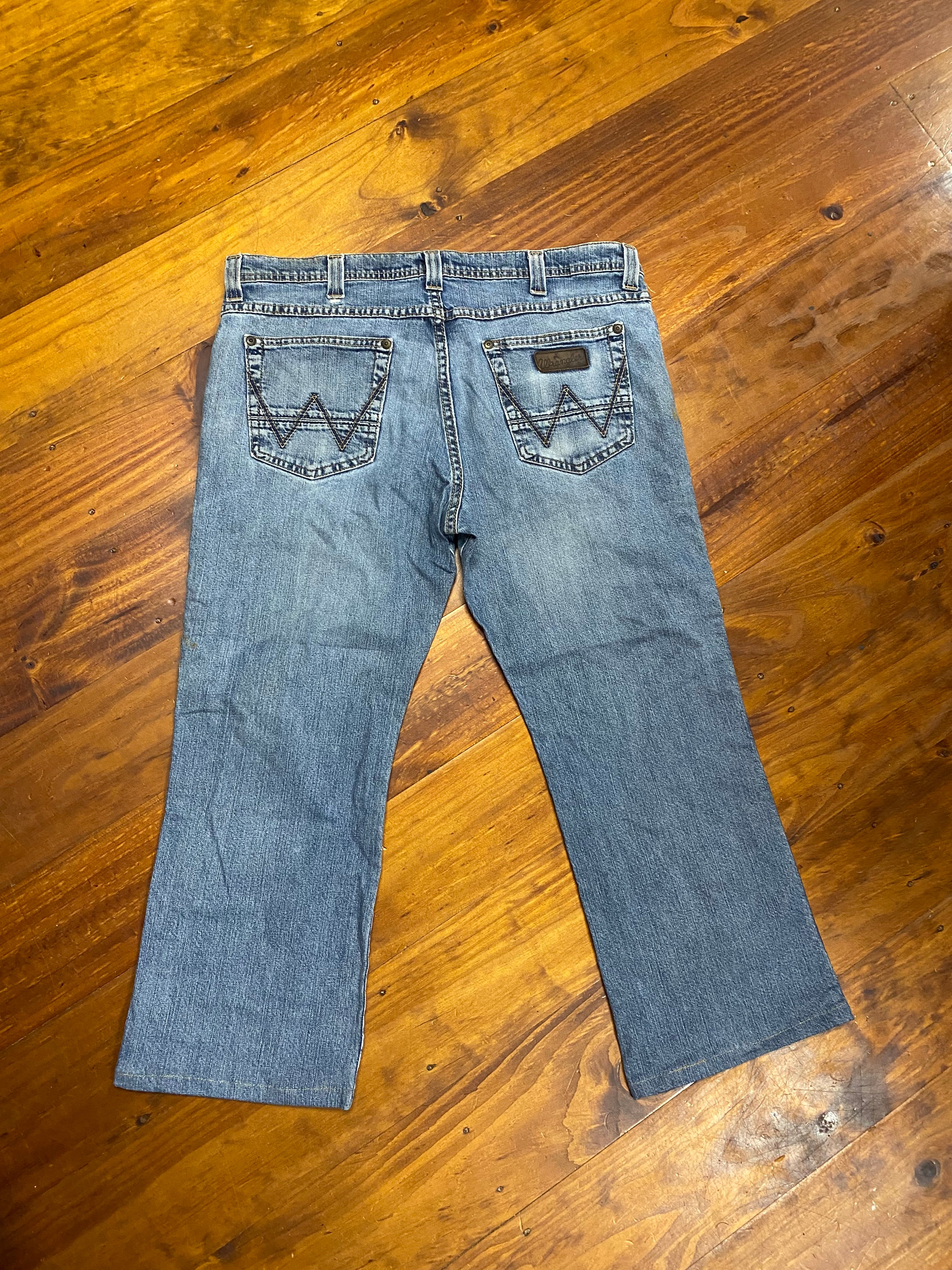 [36] Wrangler Roxboro Jeans WJ12