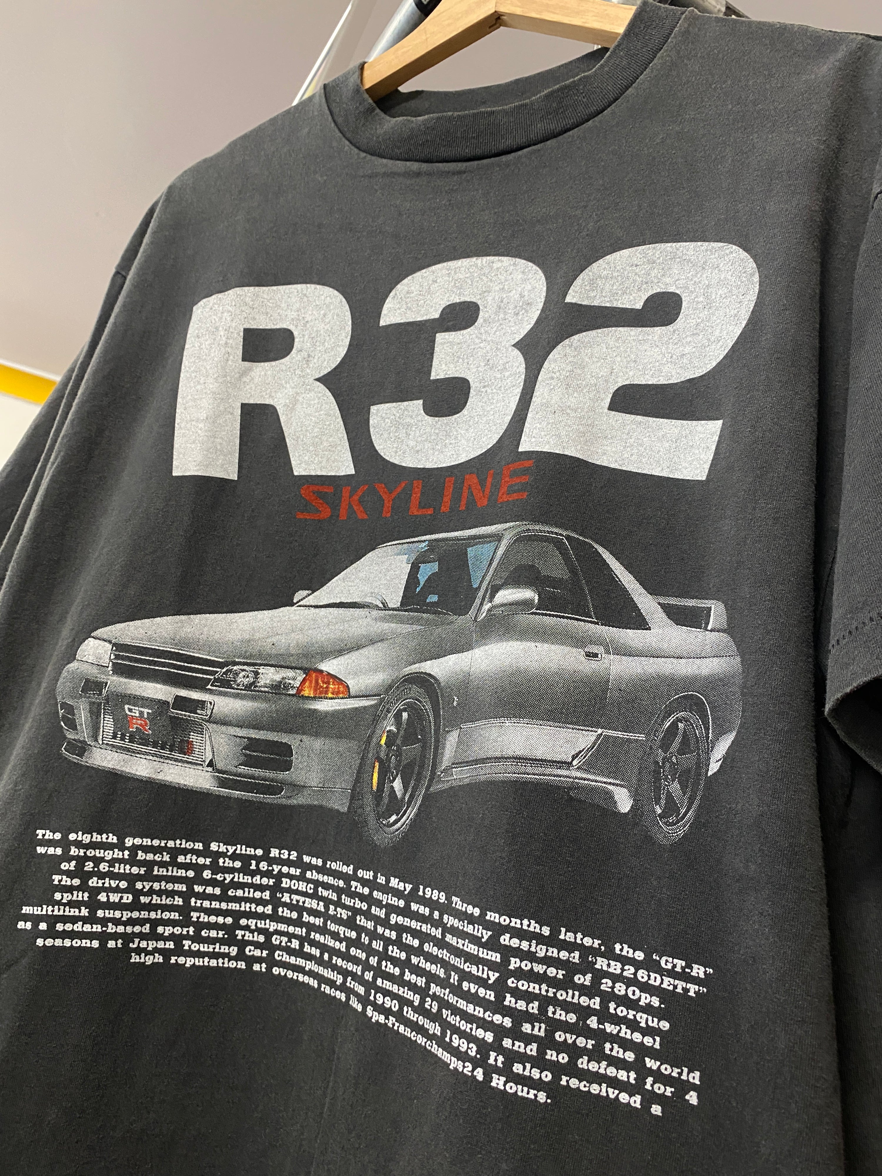 XL - TB R32 GT-R Skyline DS