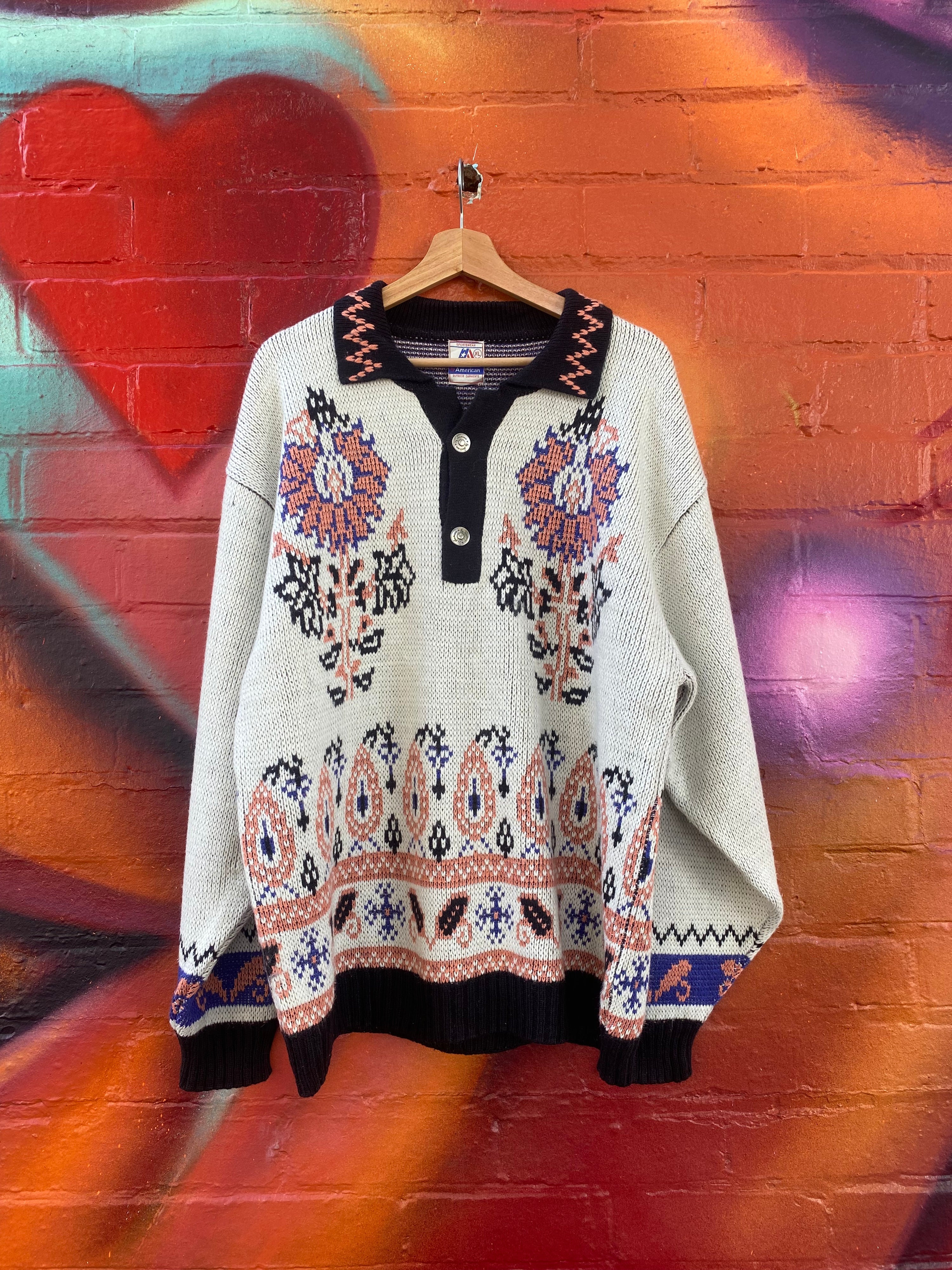 [XL] American Outdoor White w/ Flowers Knit Sweater