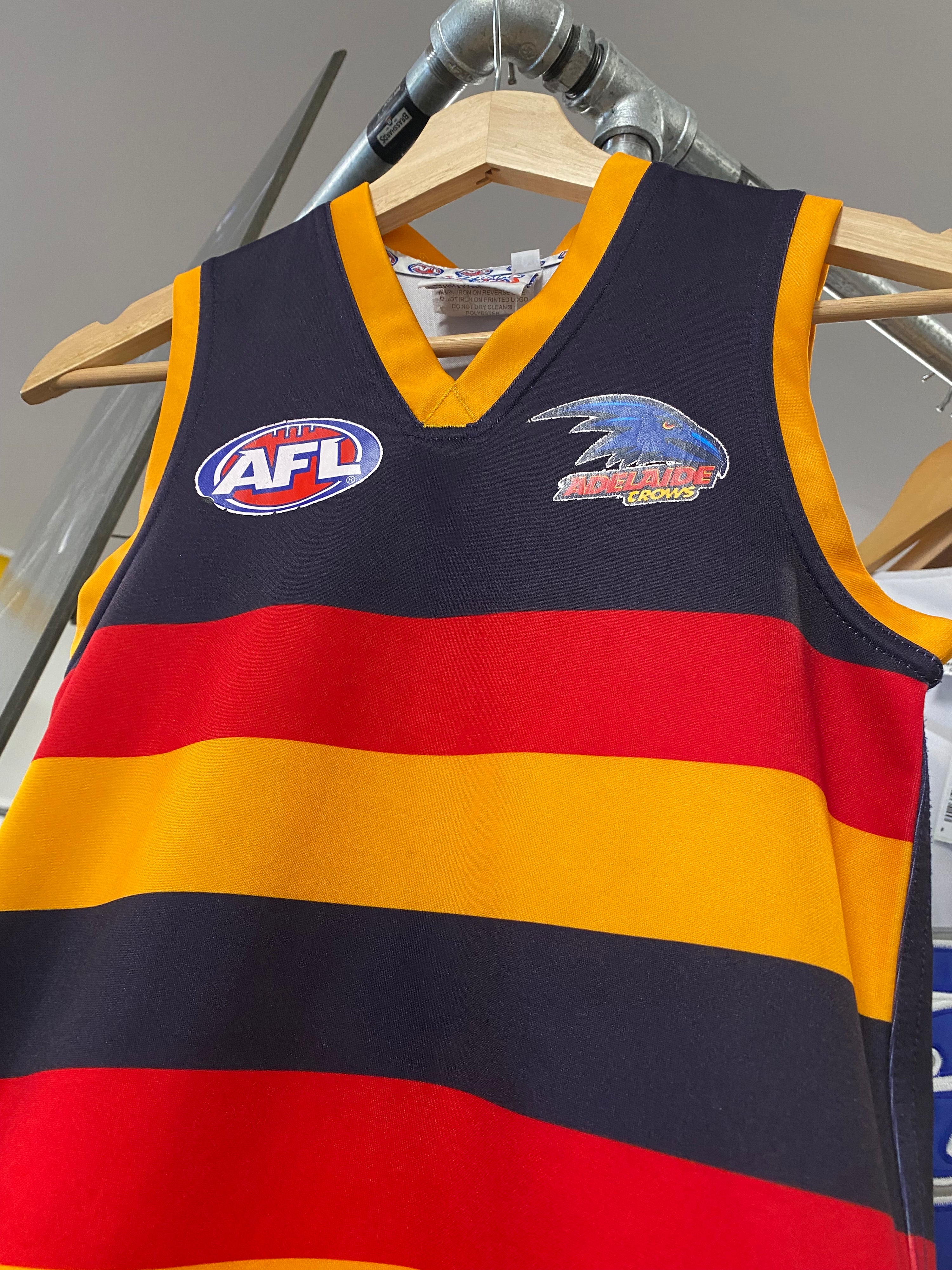 [6] Tiny Adelaide Crows Jersey