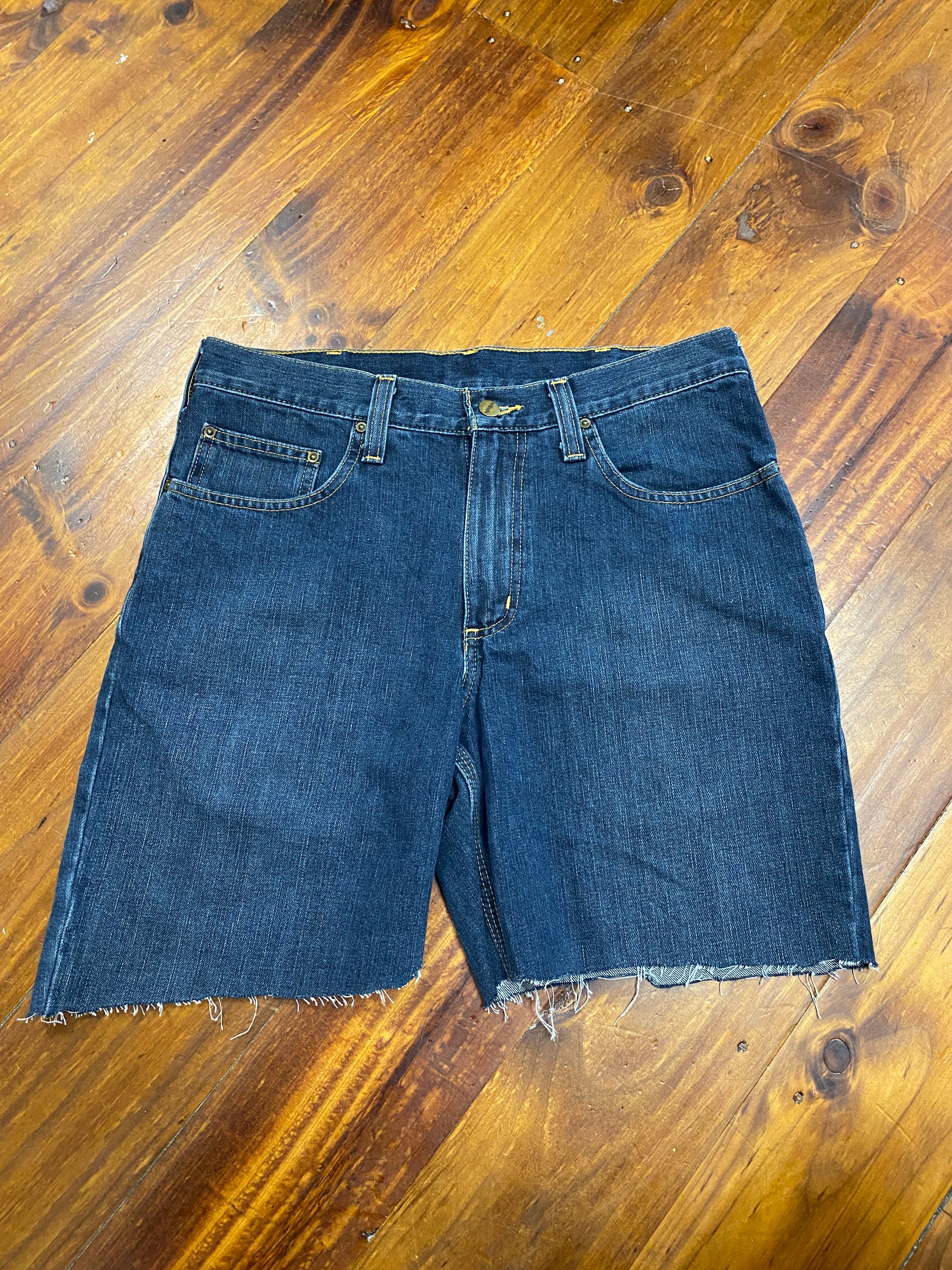 32 - Carhartt DB Denim Cut Shorts DS148