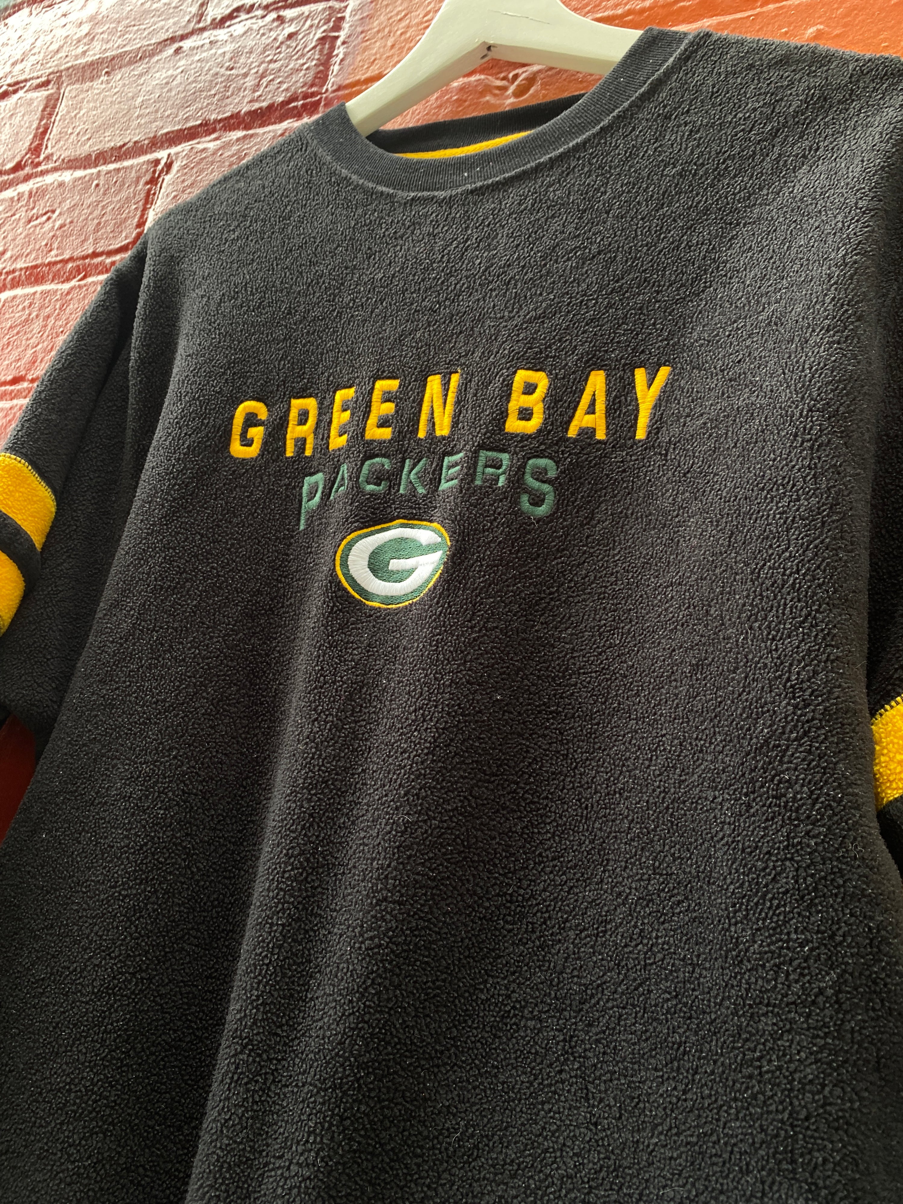 M - Green Bay Packers Black Fleece Embroidered Jumper
