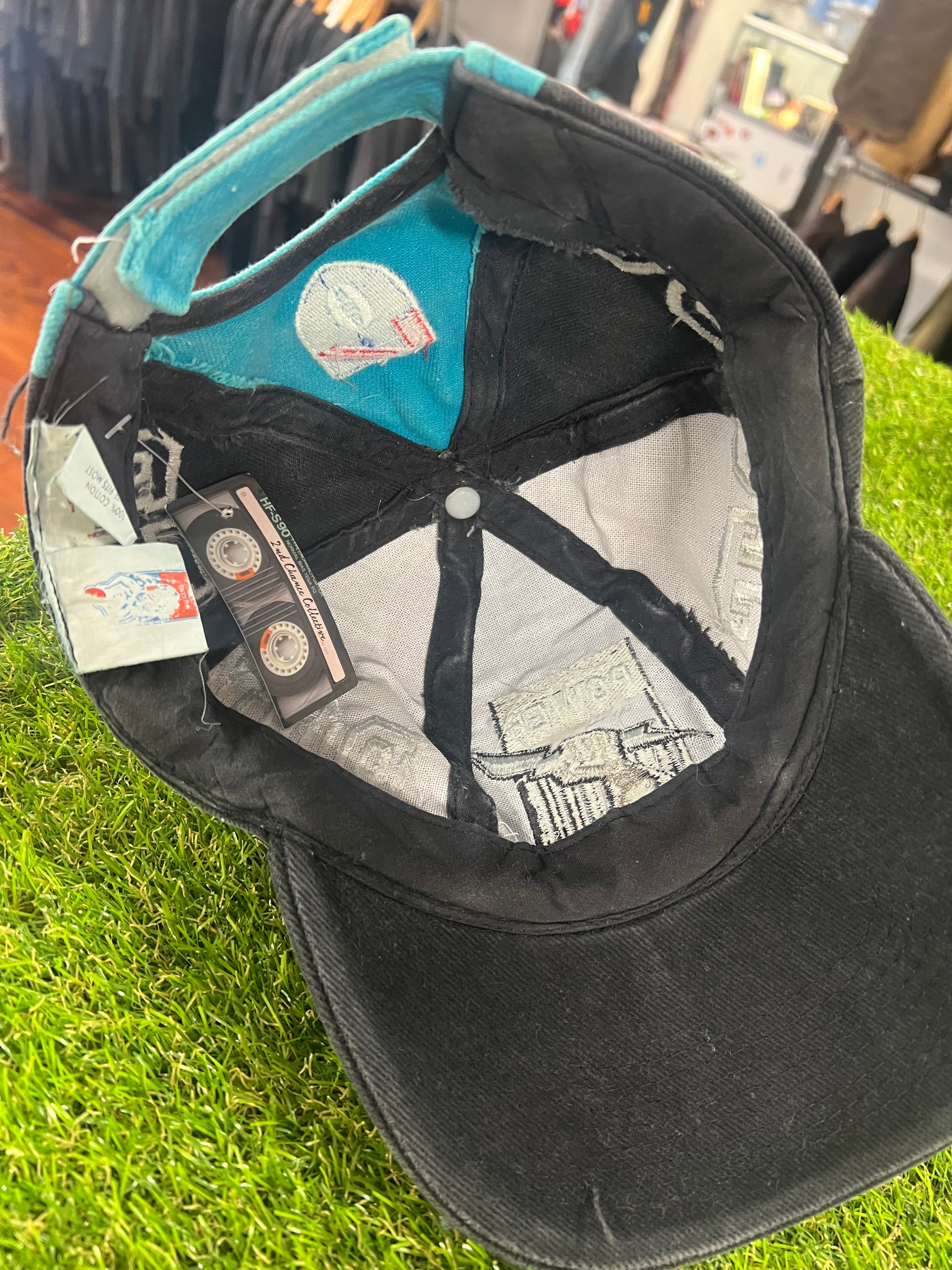 Vintage Port Power x Eclipse Cap