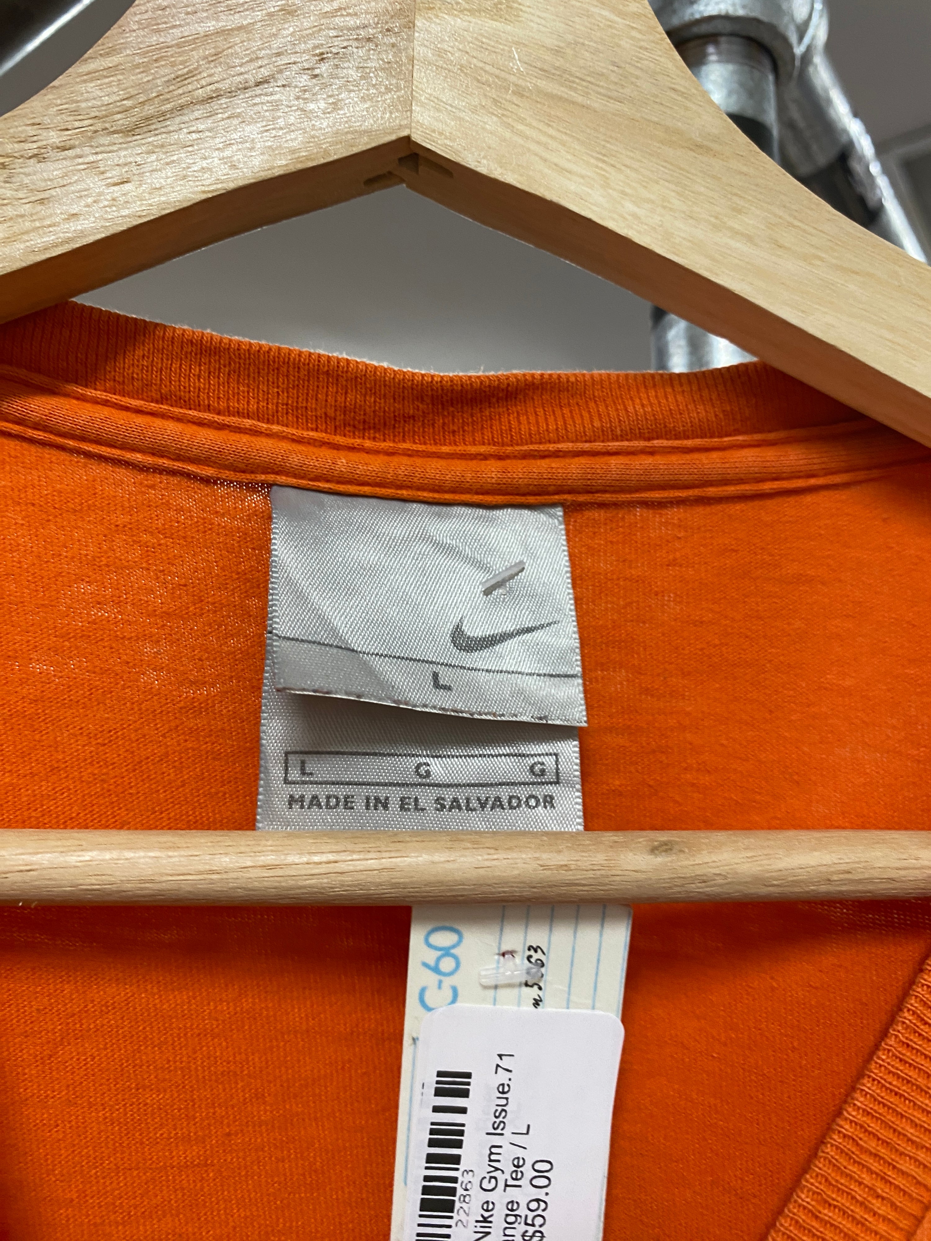 L - 2000s Nike Gym Issue.71 Orange Tee