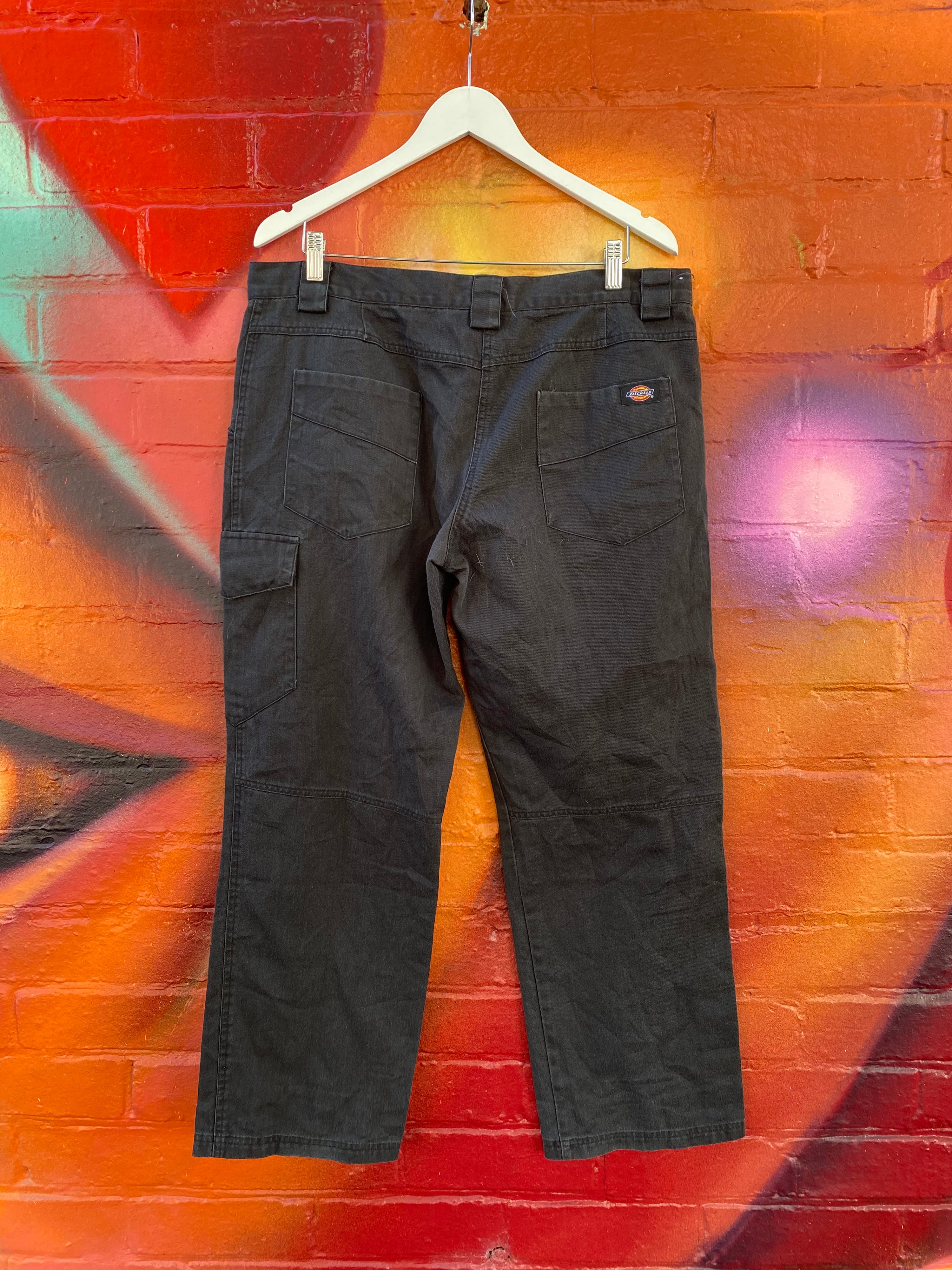 [38] Dickies Black Carpenter Pants D128