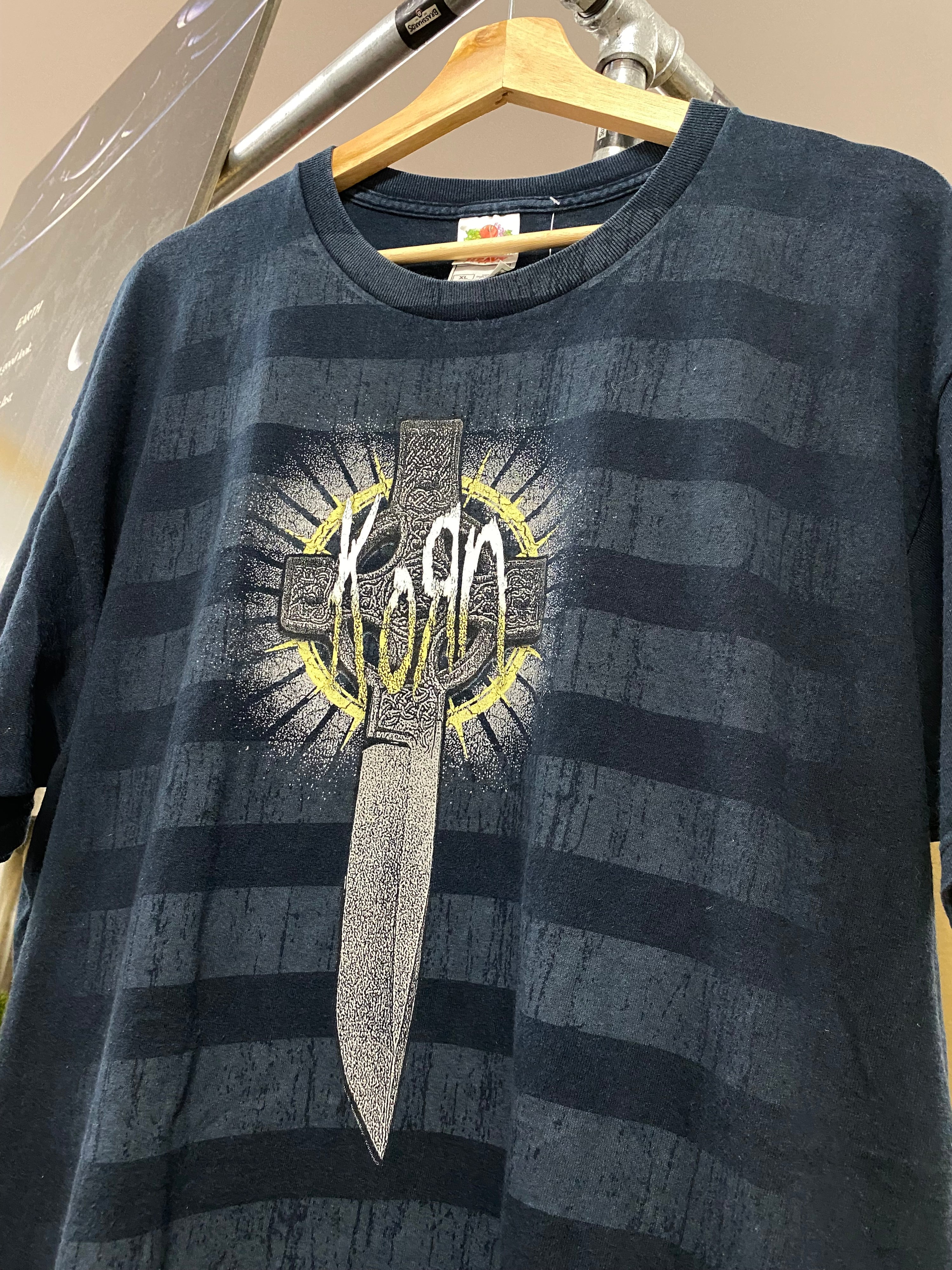 [XL] KORN Cross Dagger Tee