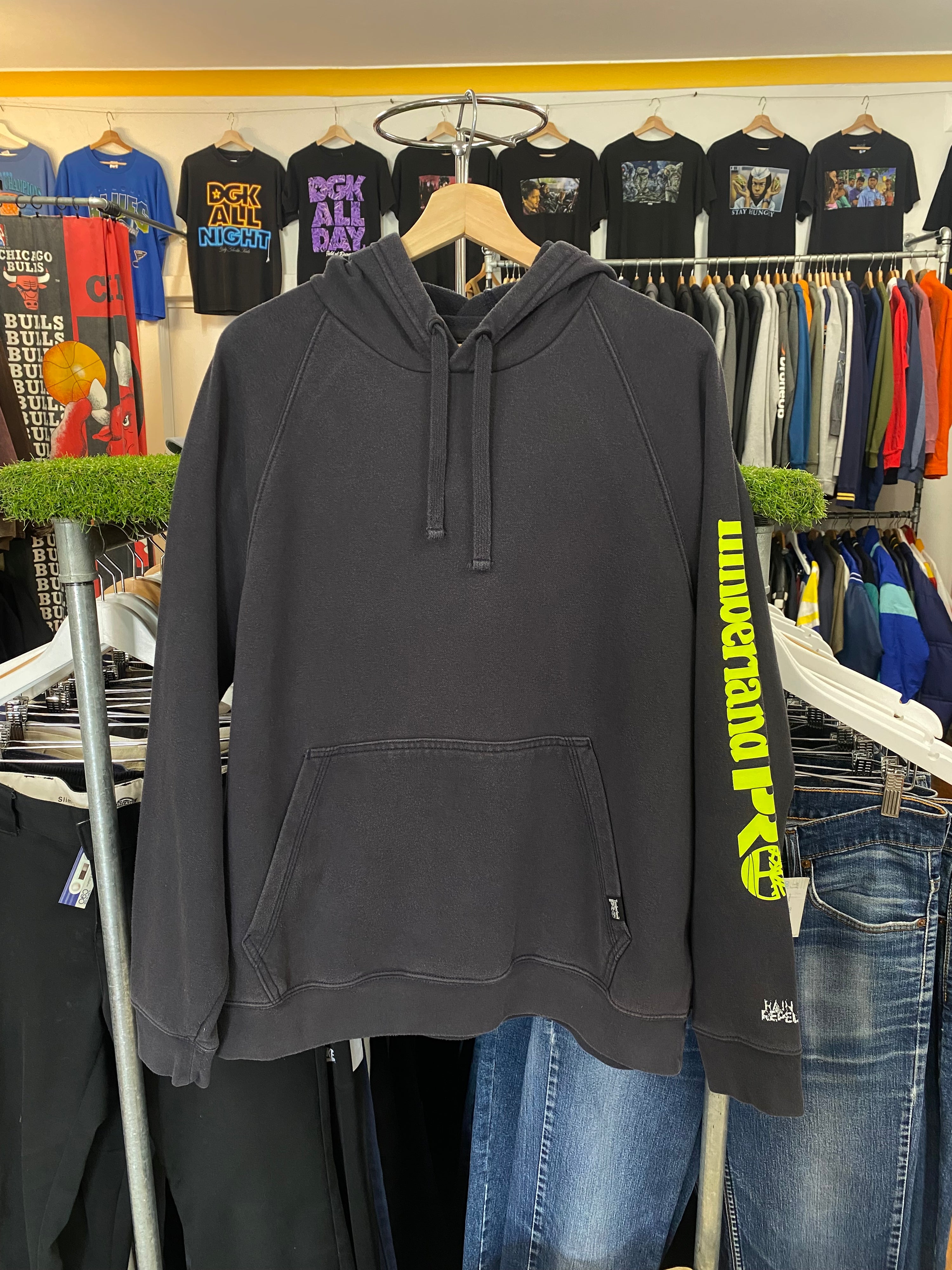 [M] Timberland Hoodie Sleeve Spellout