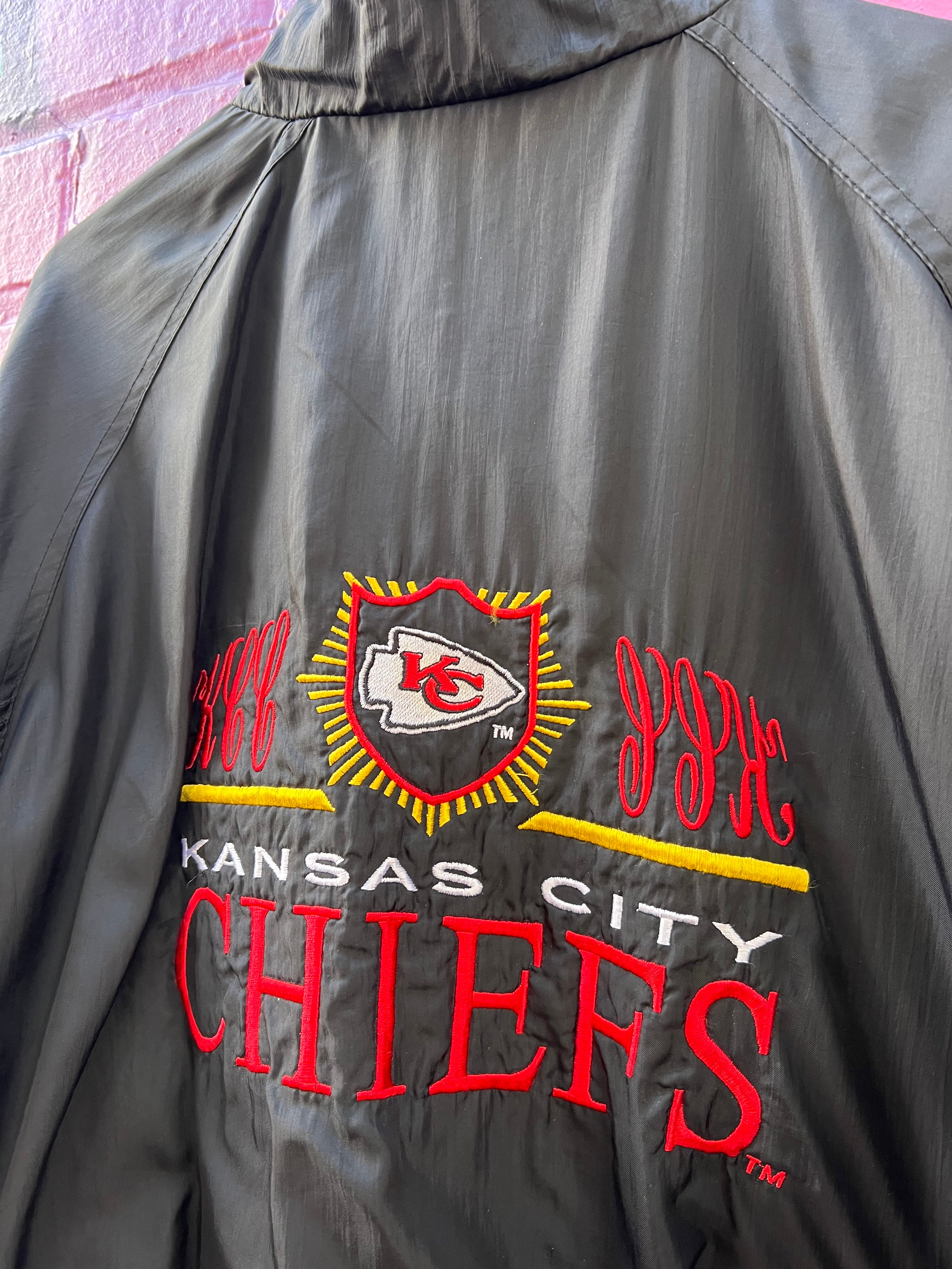 L - Vintage Logo 7 Kansas City Chiefs Zip Up Windbreaker