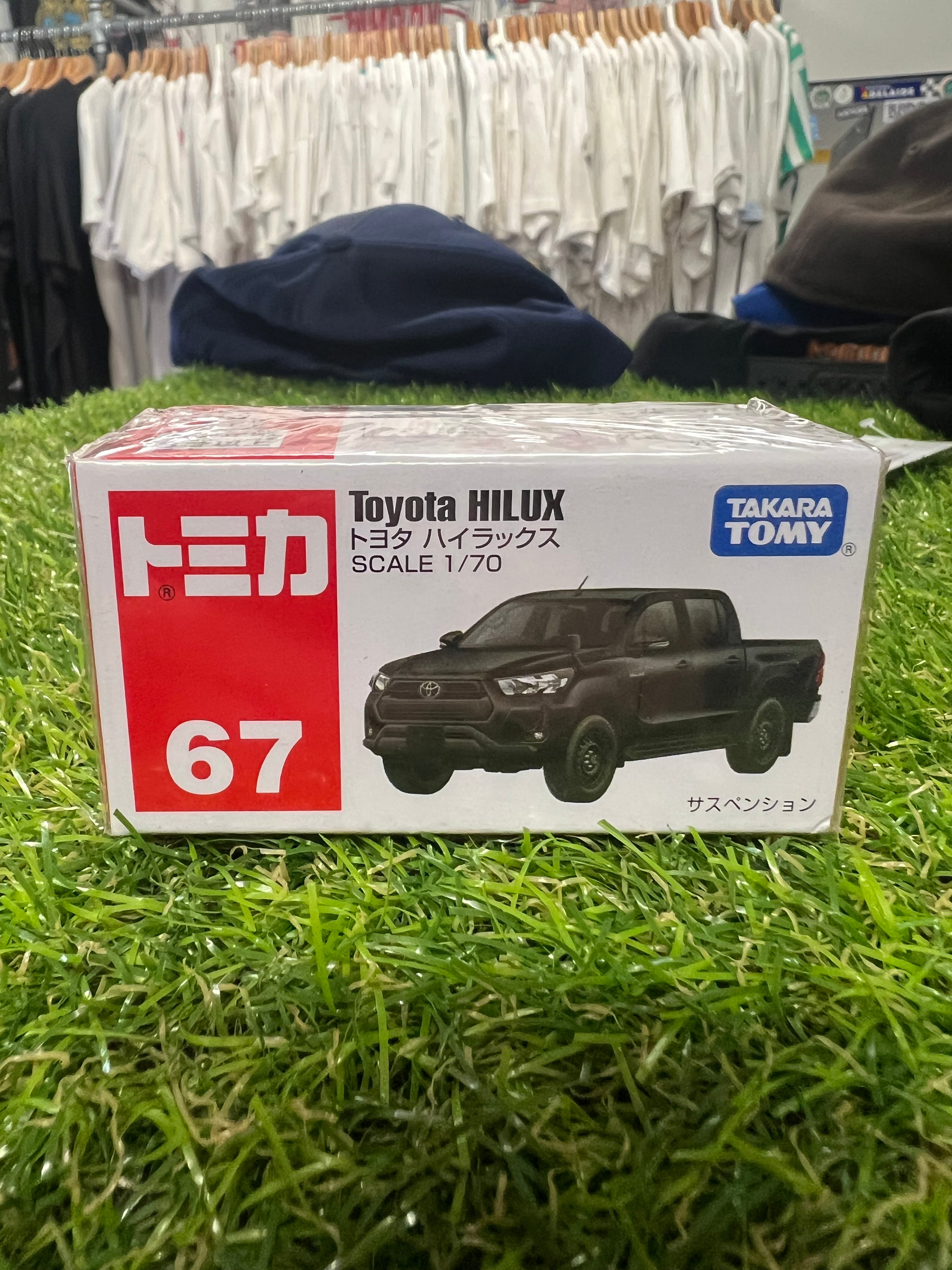 Takara Tomy #67 Toyota Hilux
