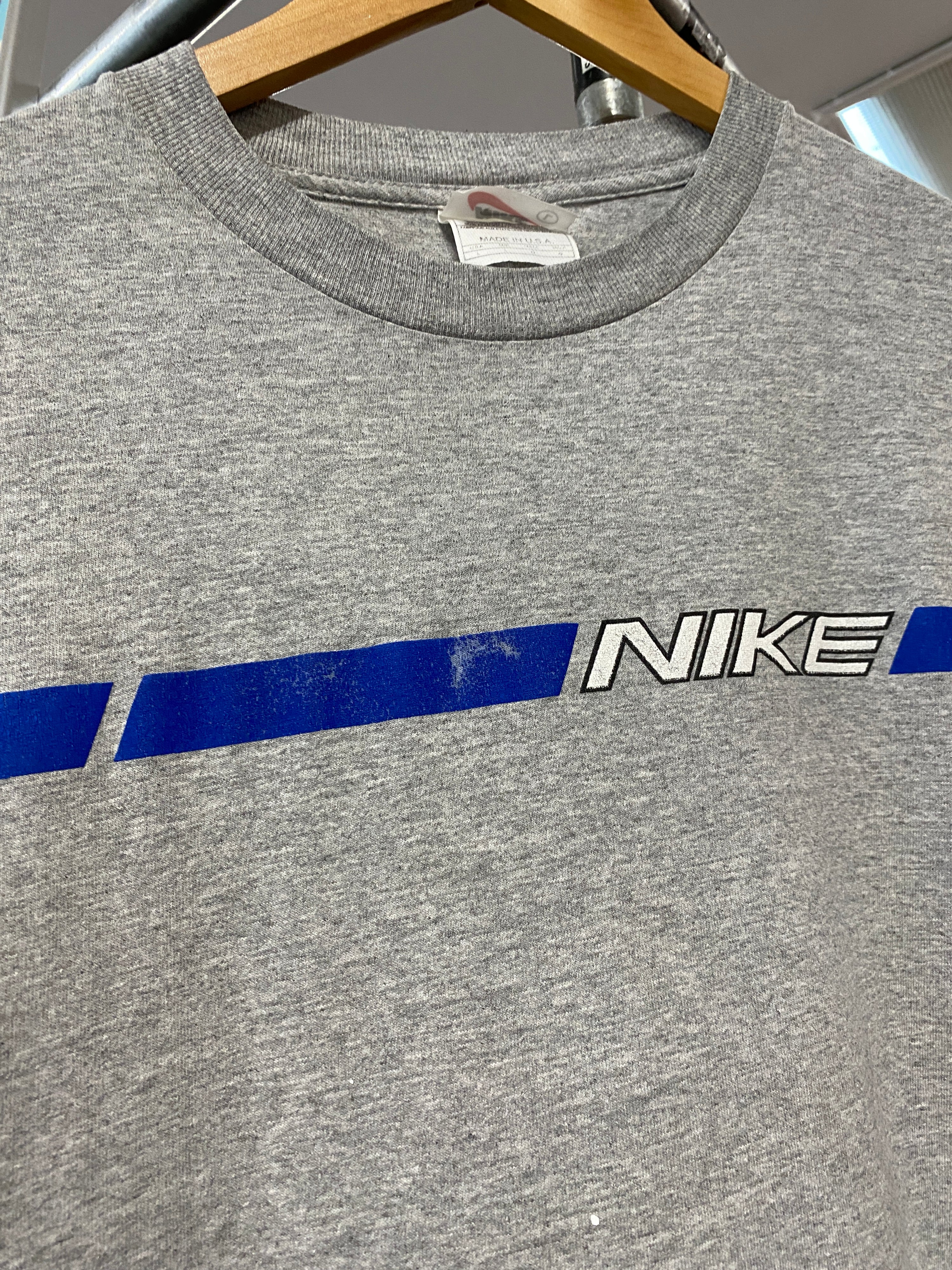 L - Nike Blue Centre Strip Logo Grey Tee