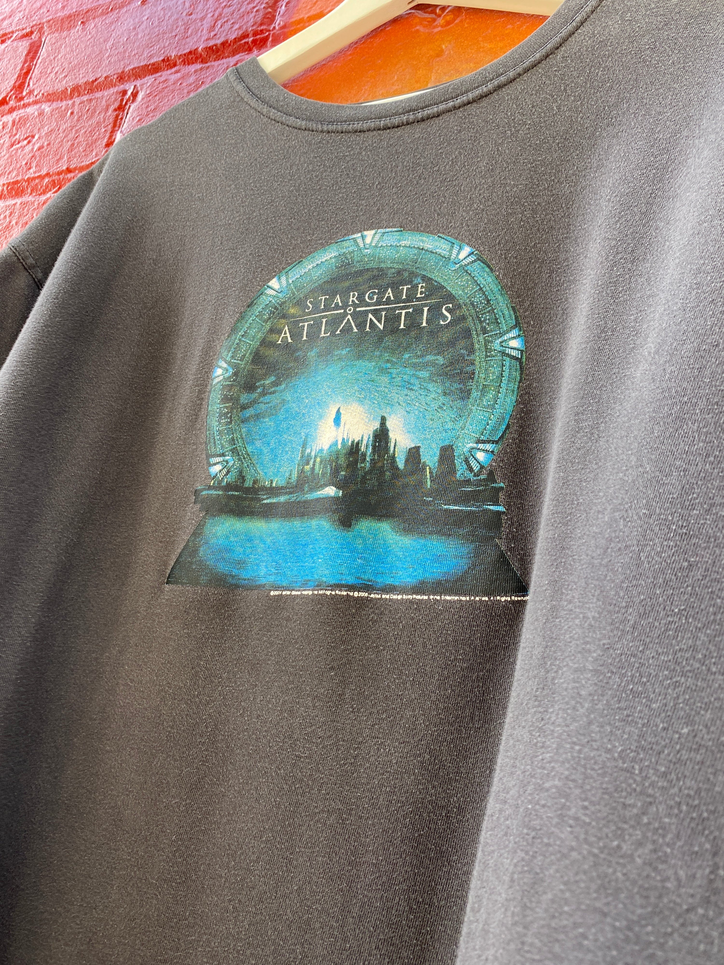 XL - 2005 Stargate Atlantis Promotional Tee