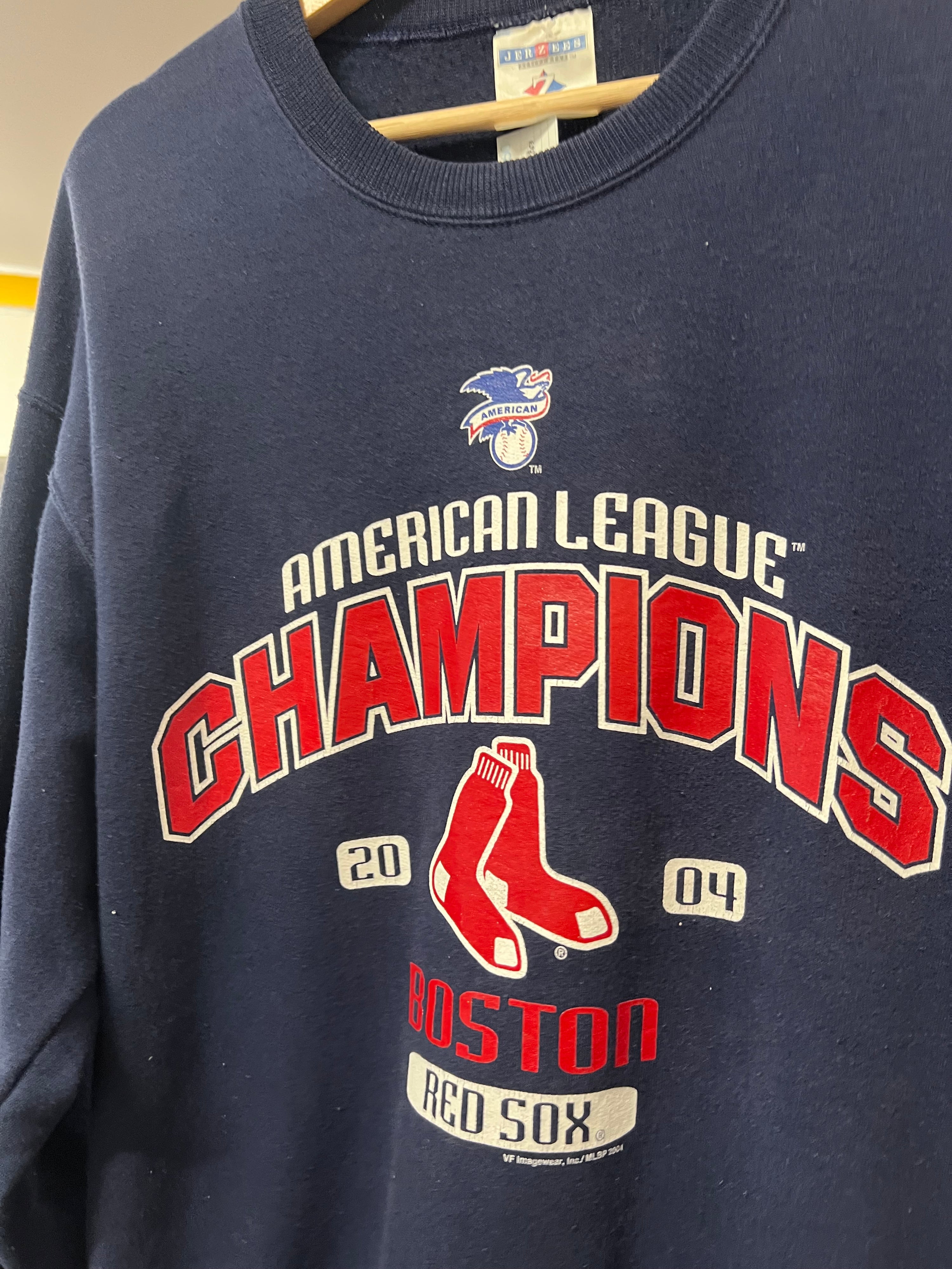 M - 2004 Boston Red Sox American League Champions Jumper