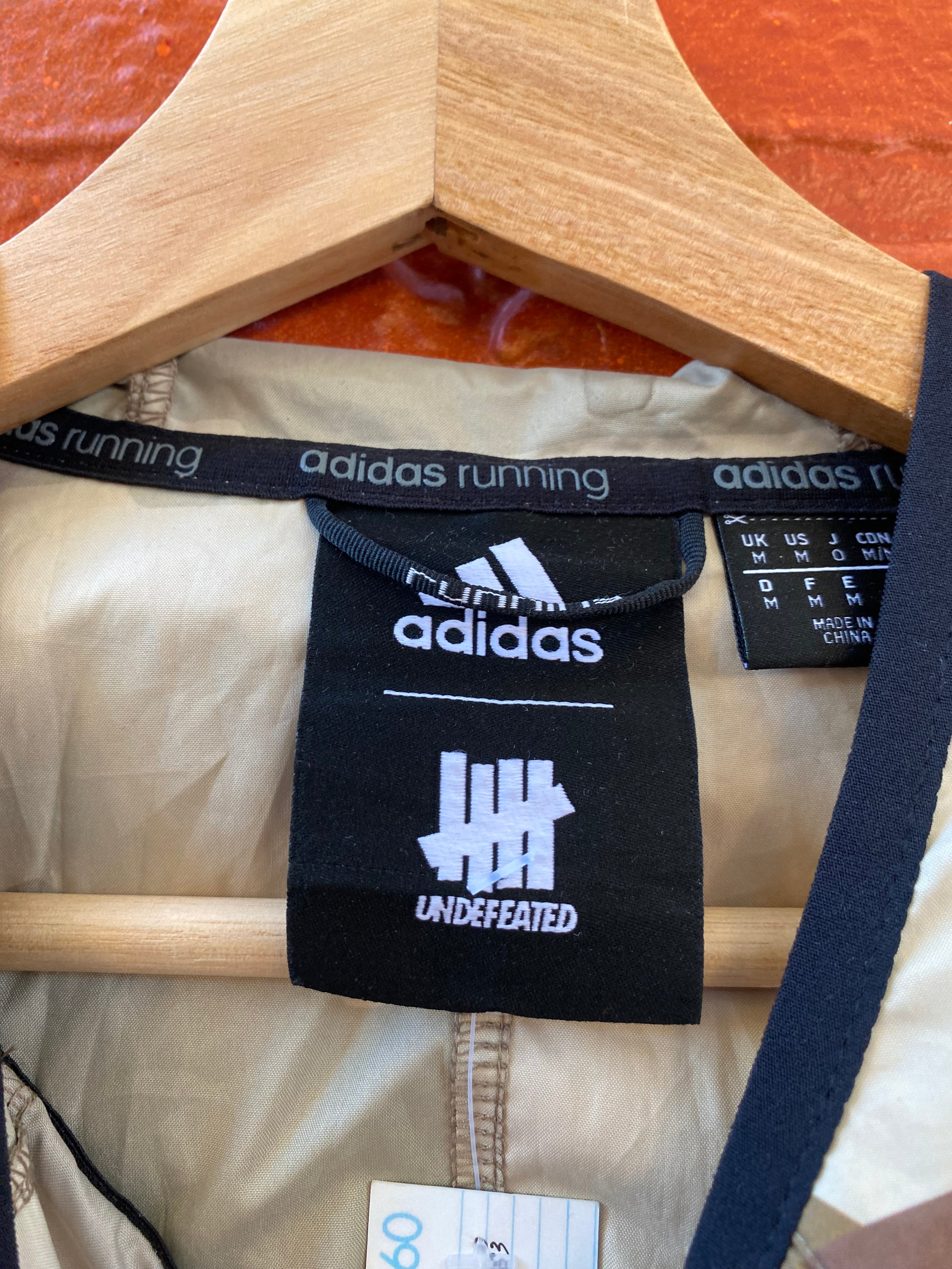 [M] Adidas Running x Undefeated Camo Spray Jacket