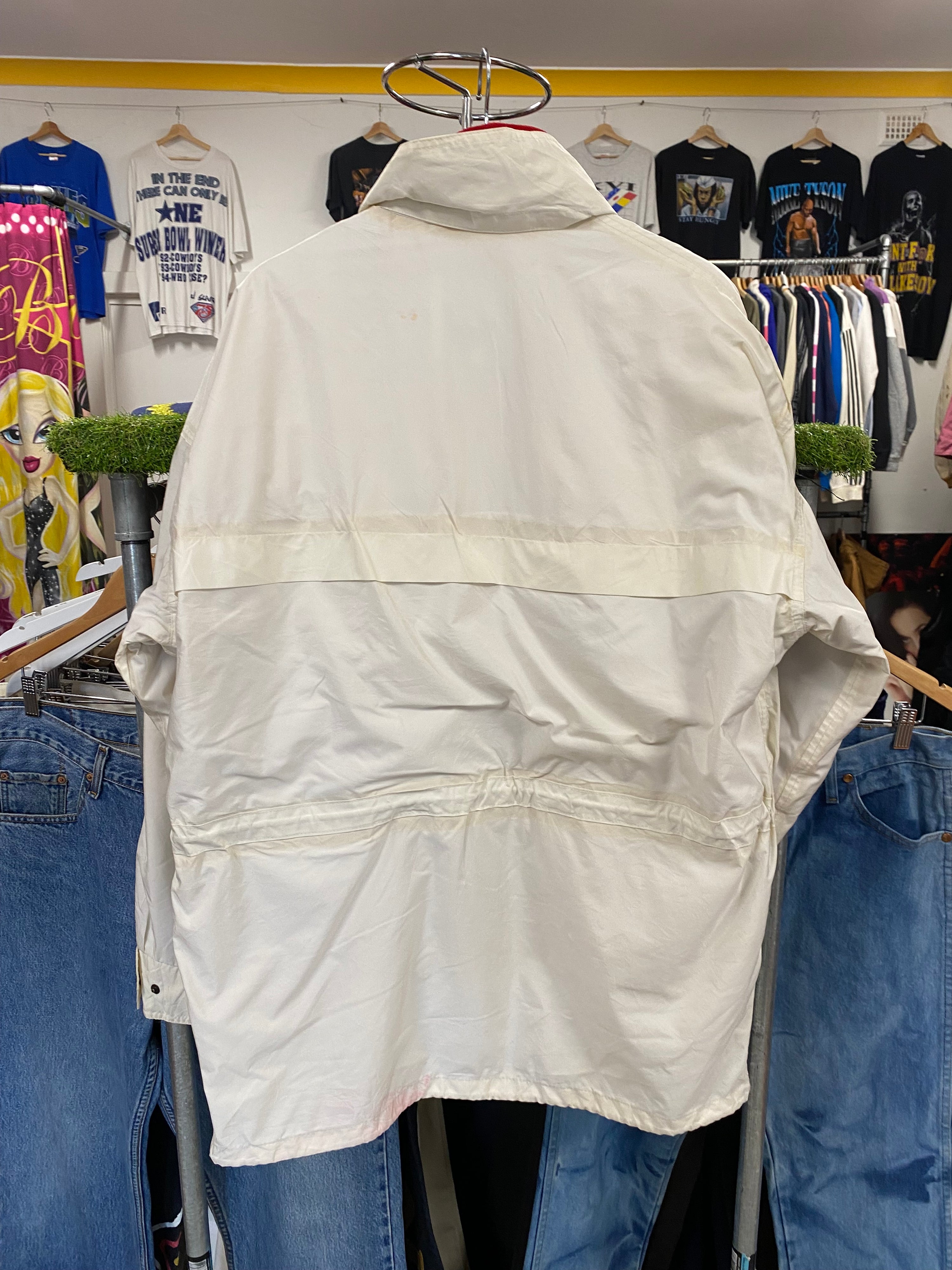 [L] Kappa x USA White Jacket/Red Interior (Broken Zip)