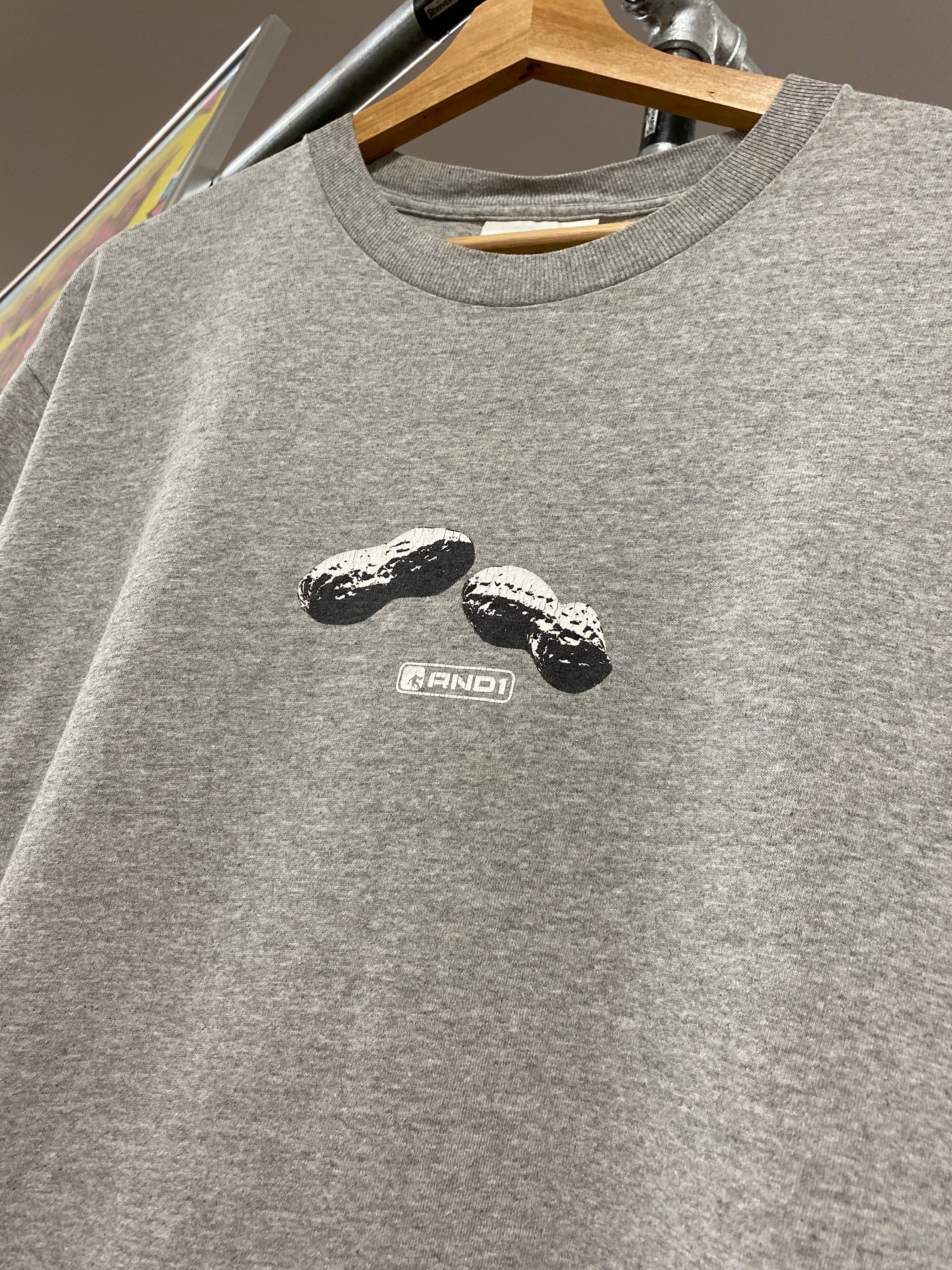 M - 2000s AND1 Nuts Grey DS