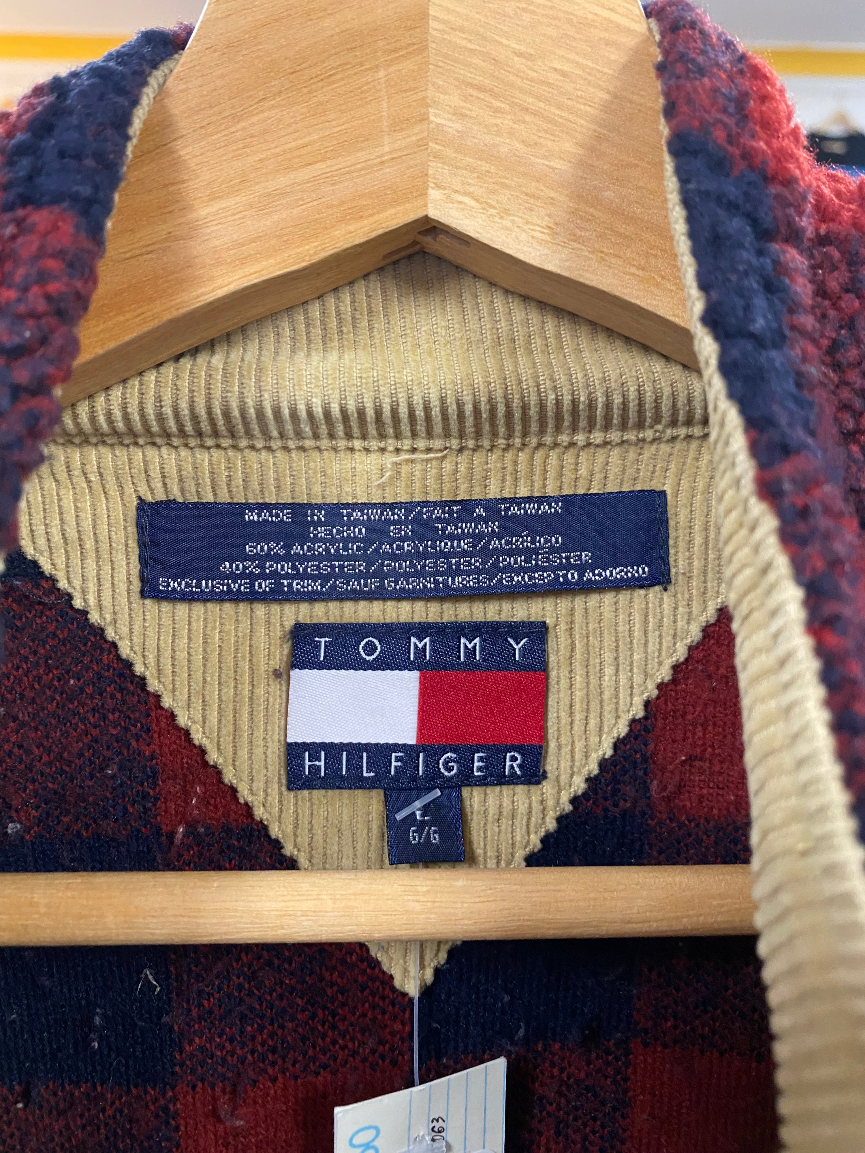 [L] Tommy Hilfiger Plaid Fleece w/ Button Collar