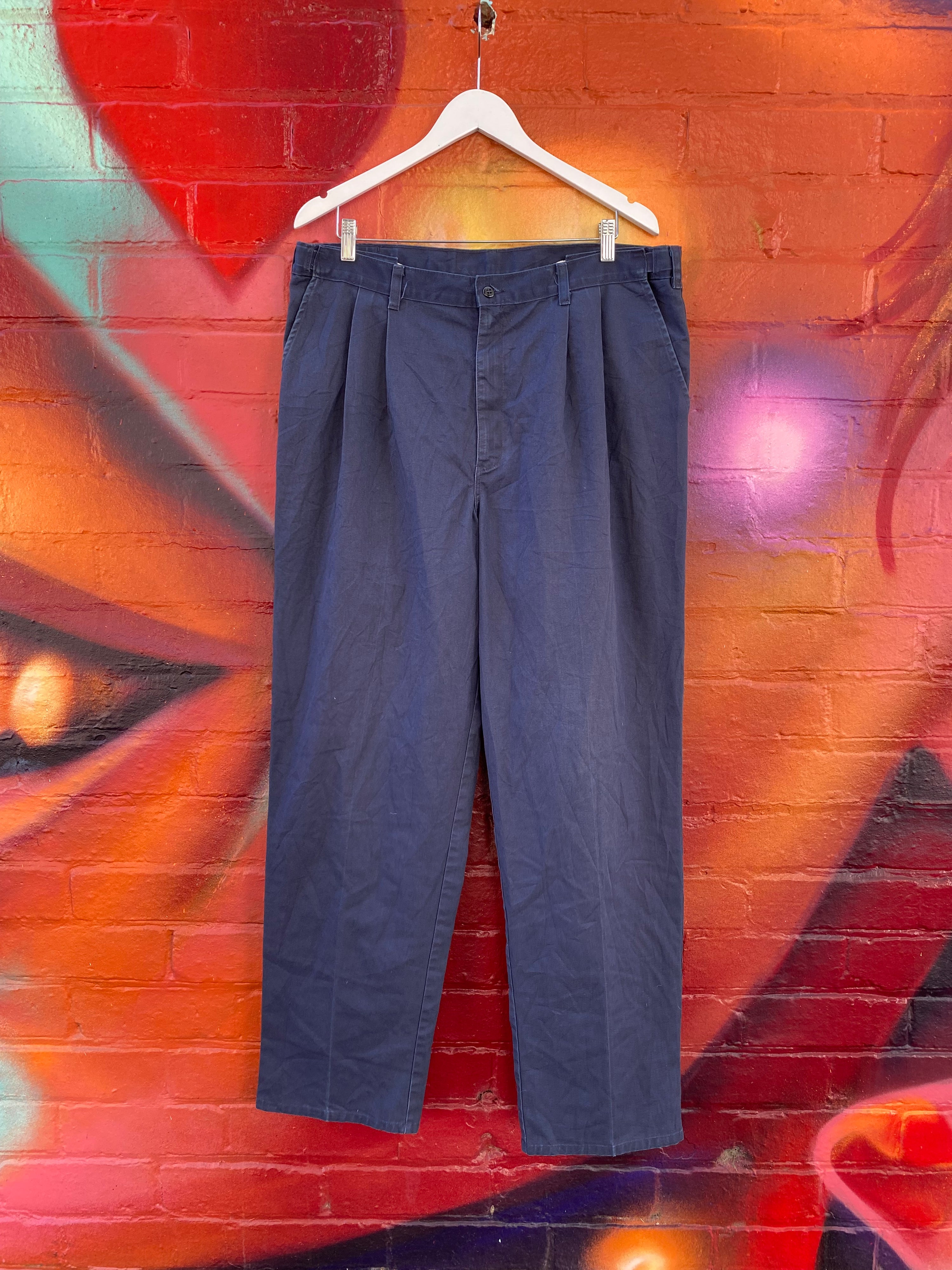 [38] Dickies Navy Pleated Work Pants D137