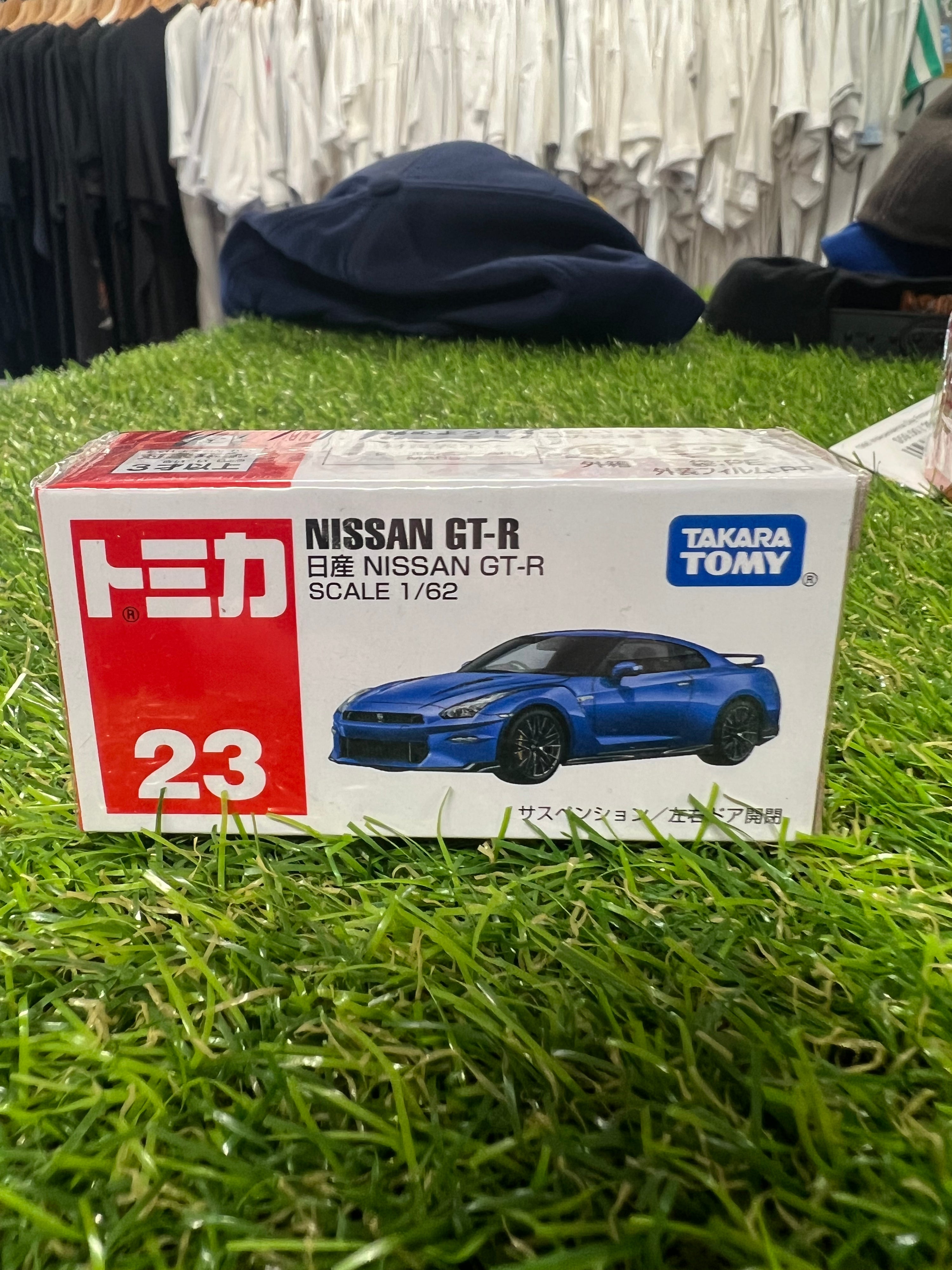 Takara Tomy #23 Nissan R35 GT-R