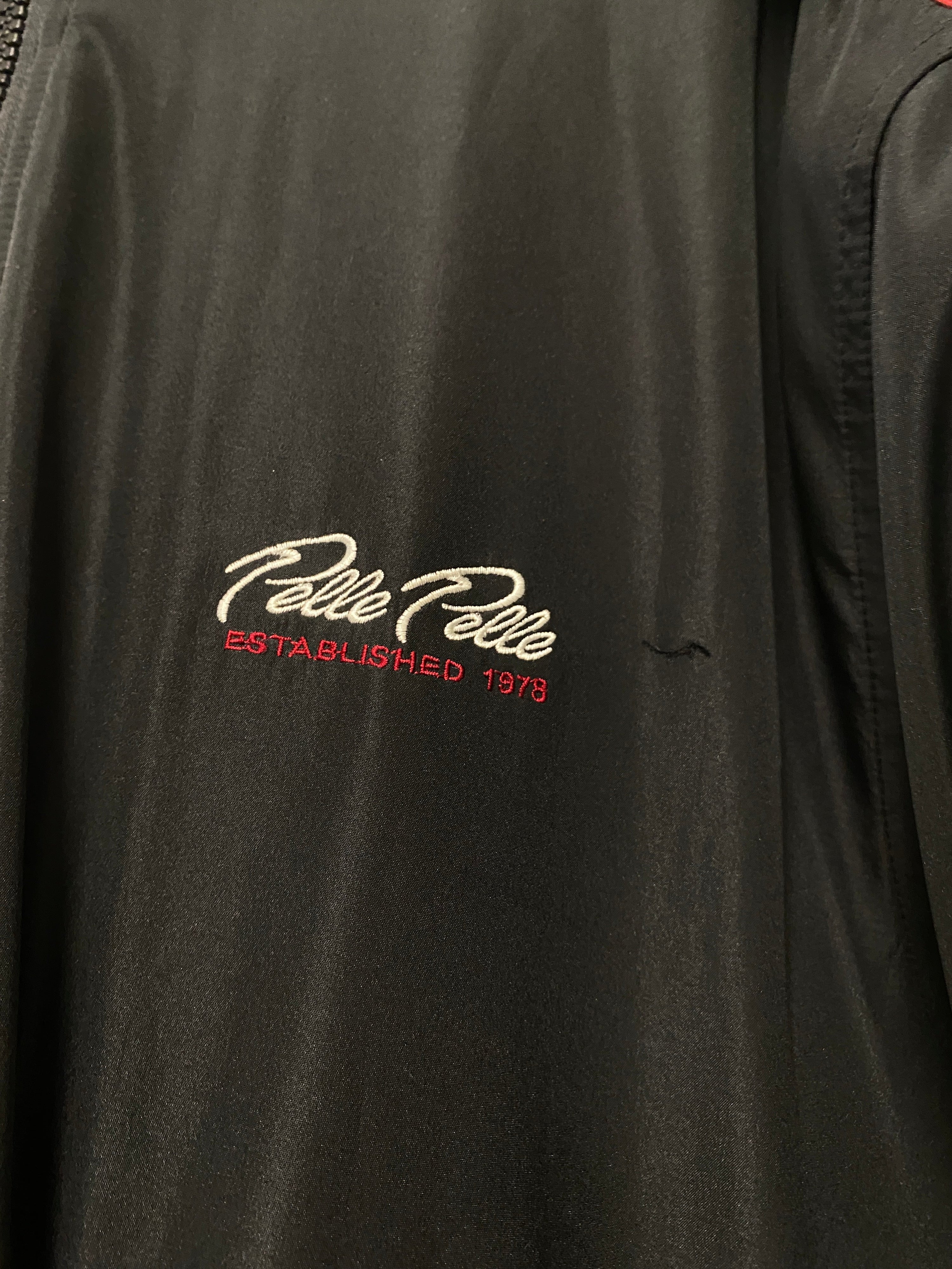 M - Vintage Pelle Pelle Black/Red Puffer Jacket