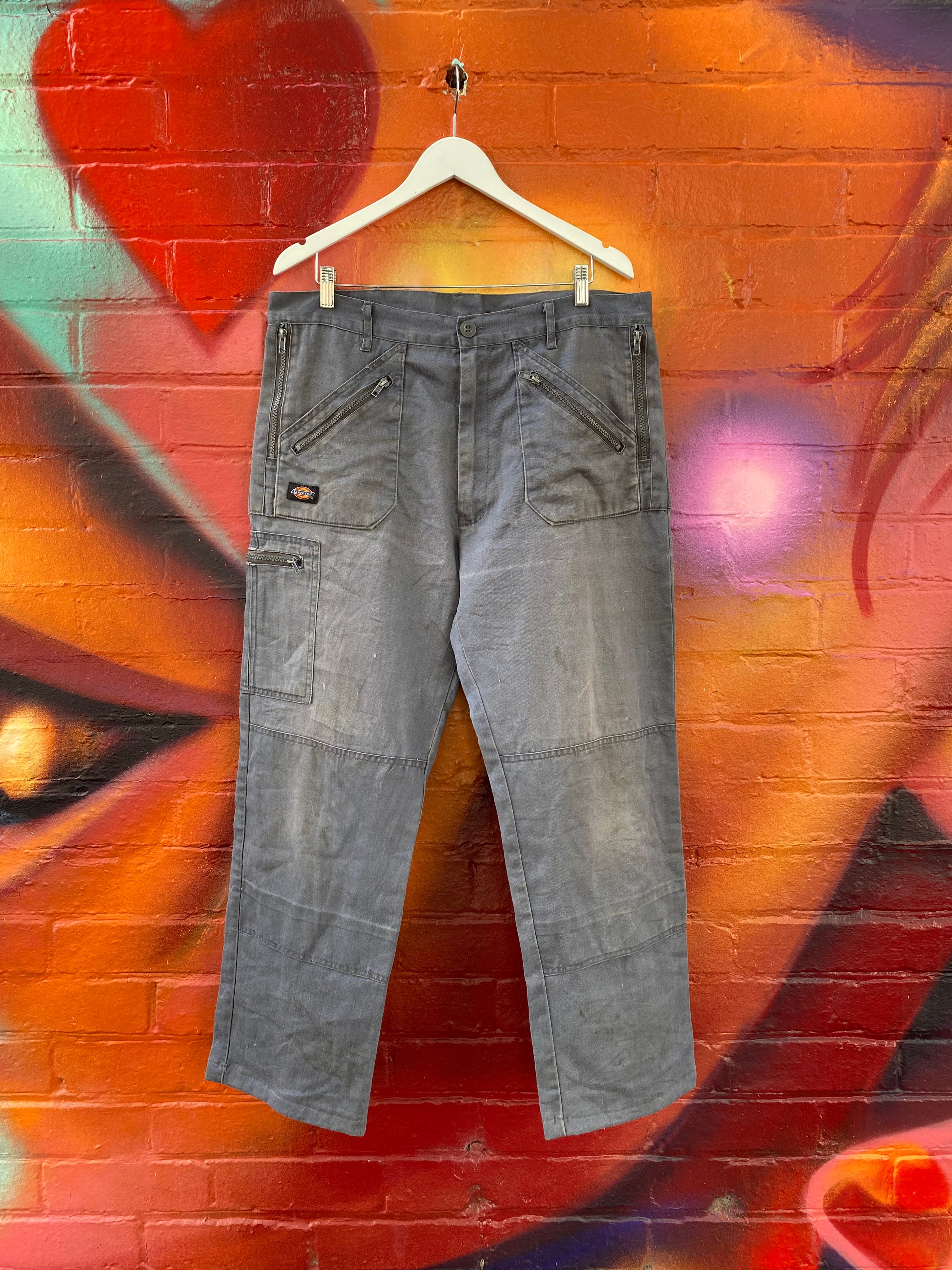 [38] Dickies Faded Grey Zip-Pocket Pants D126
