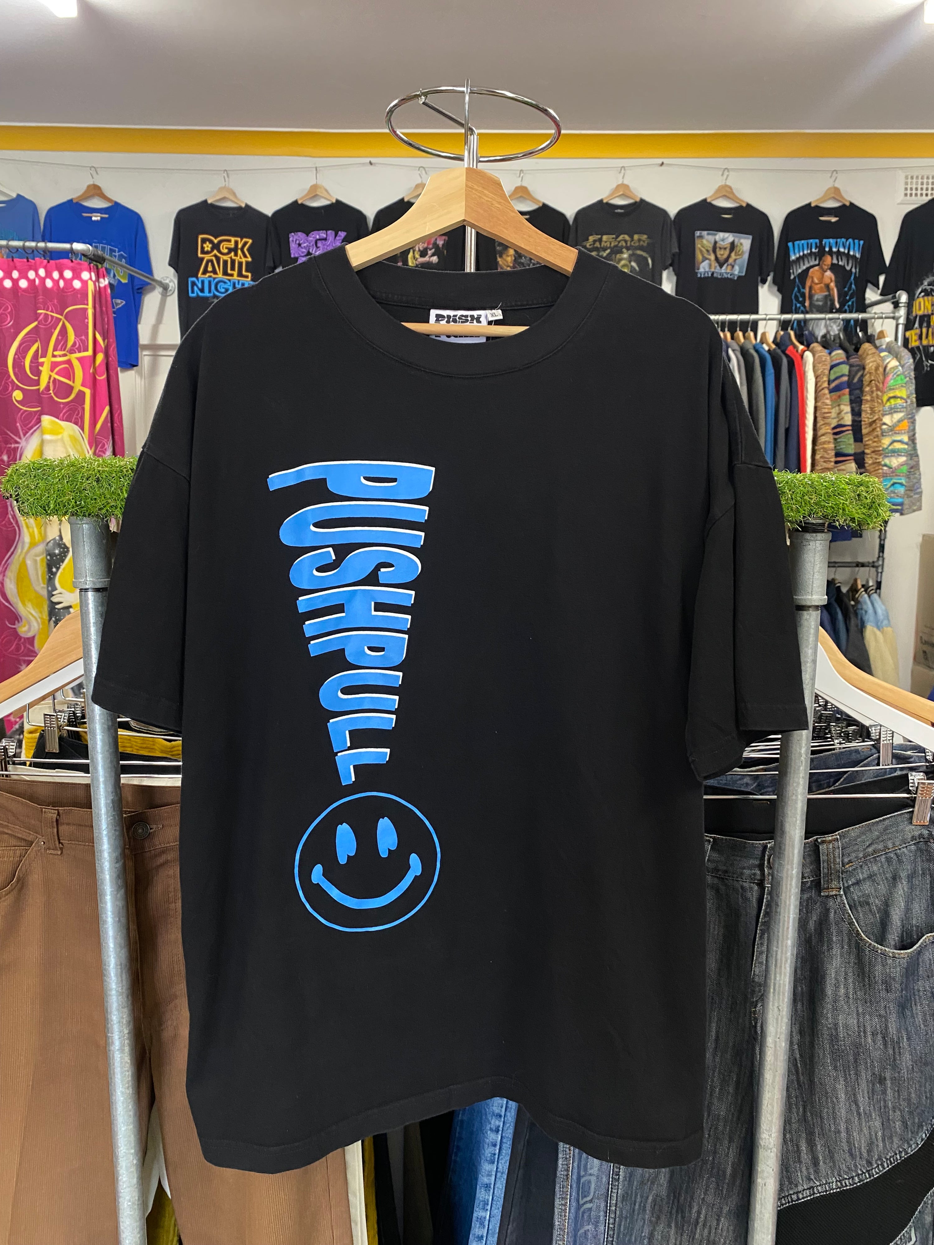 [XL] PUSH PULL 'Use Our Wifi' Double Sided Tshirt