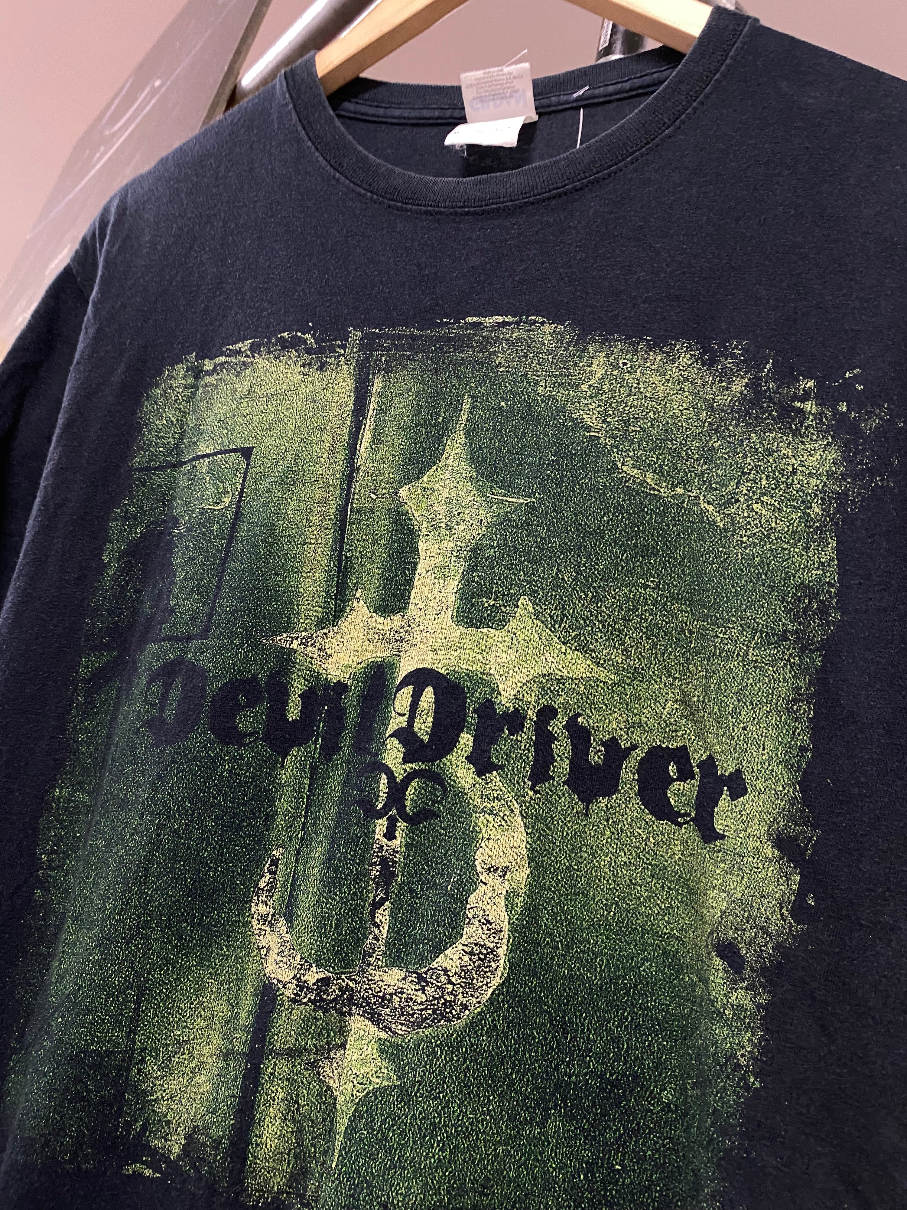 [M] Devil Driver: I Could Fucking Care Less DS