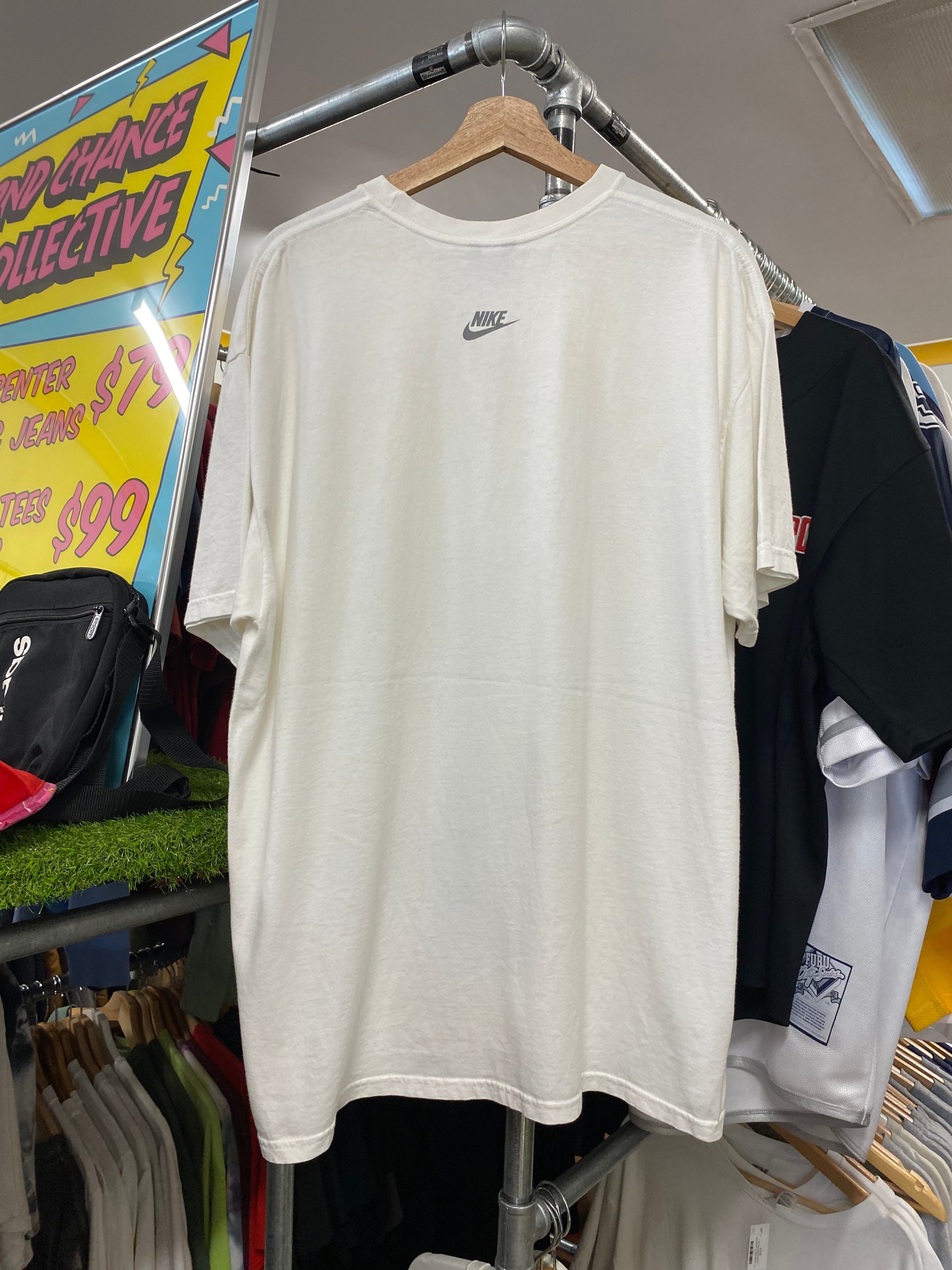 XL - Nike Big Grey Centre Logo White Tee