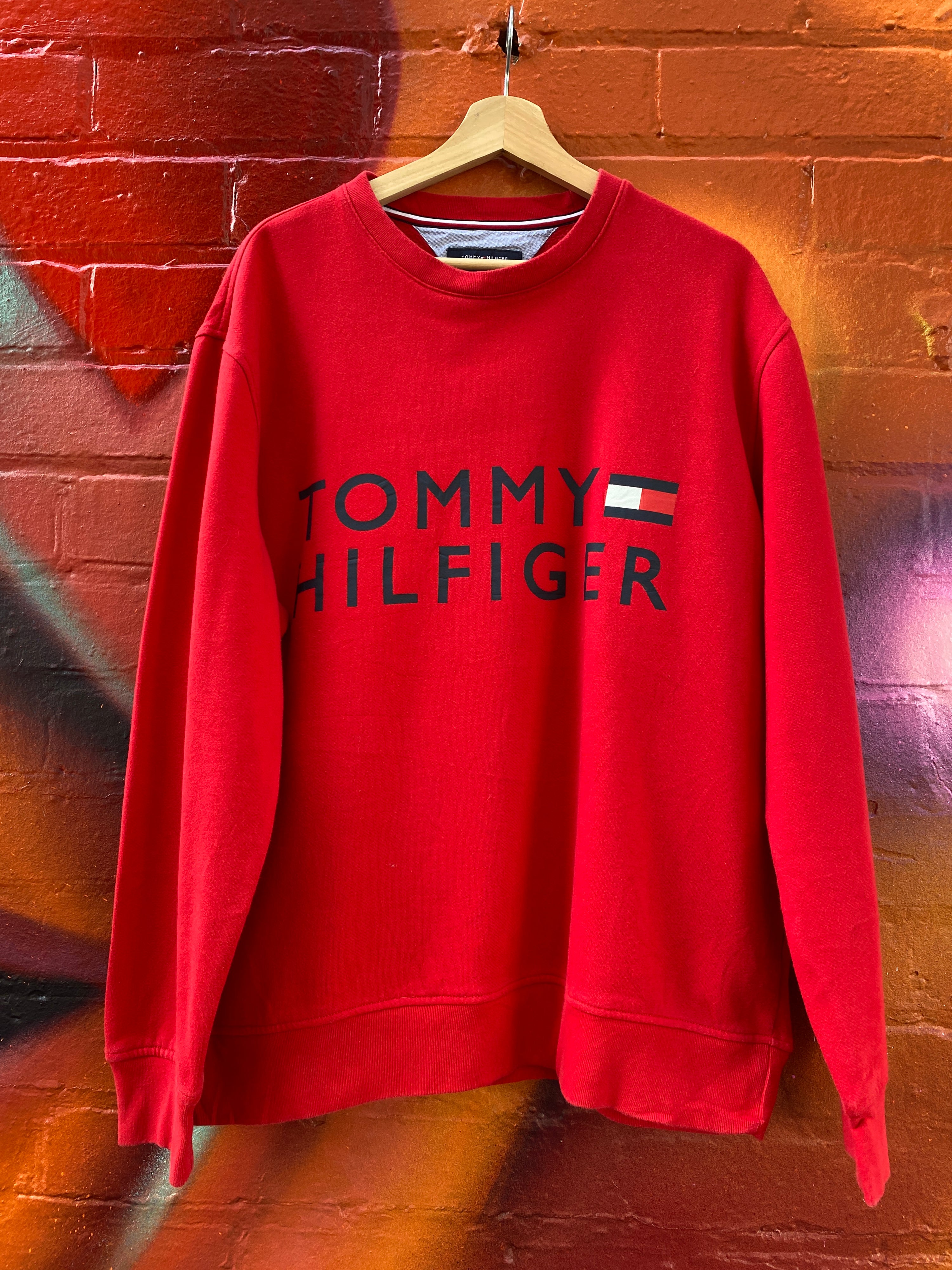 XL - Tommy Hilfiger Red Jumper