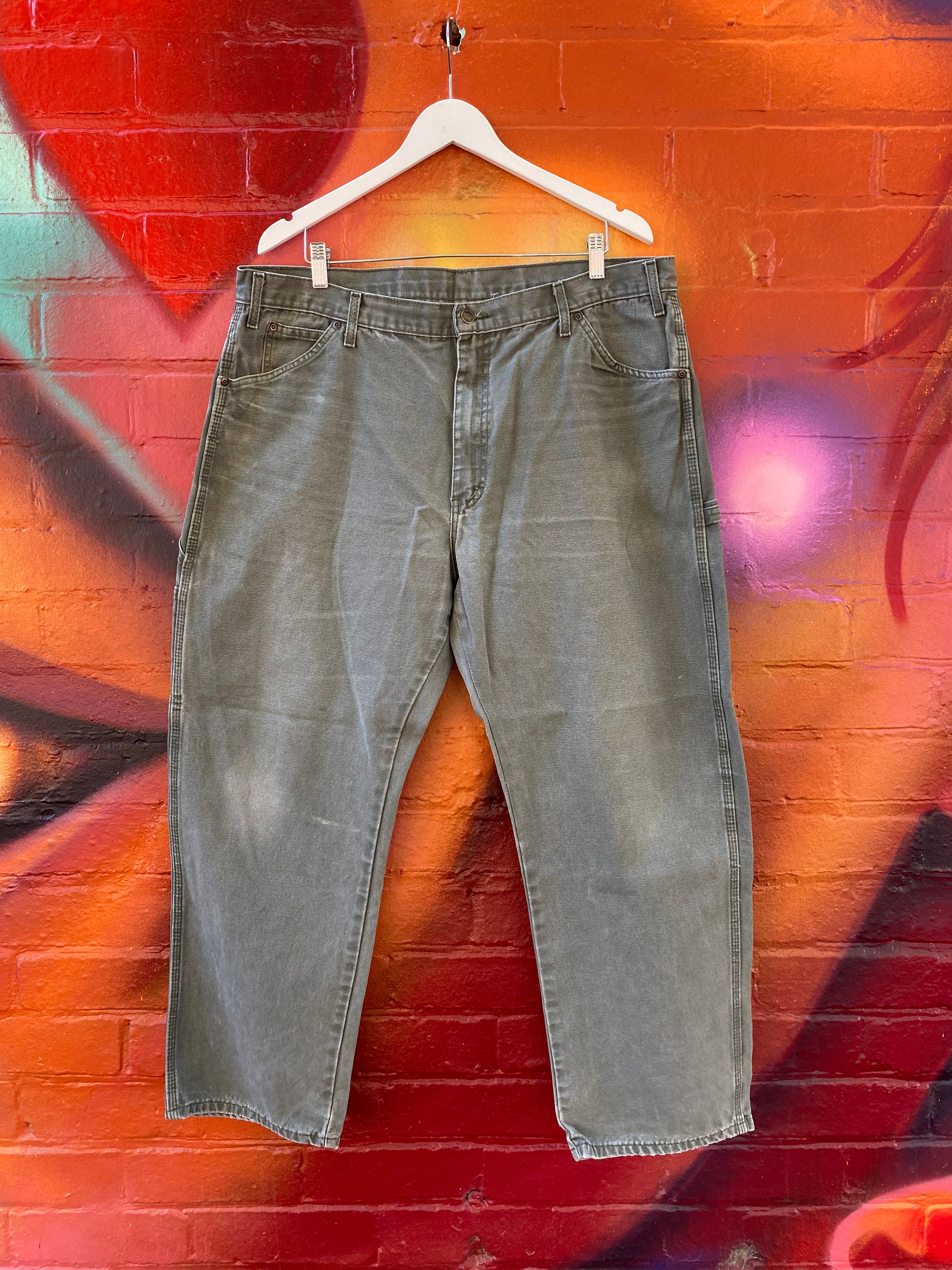 [40] Dickies Faded Green Carpenter Pants 40x30