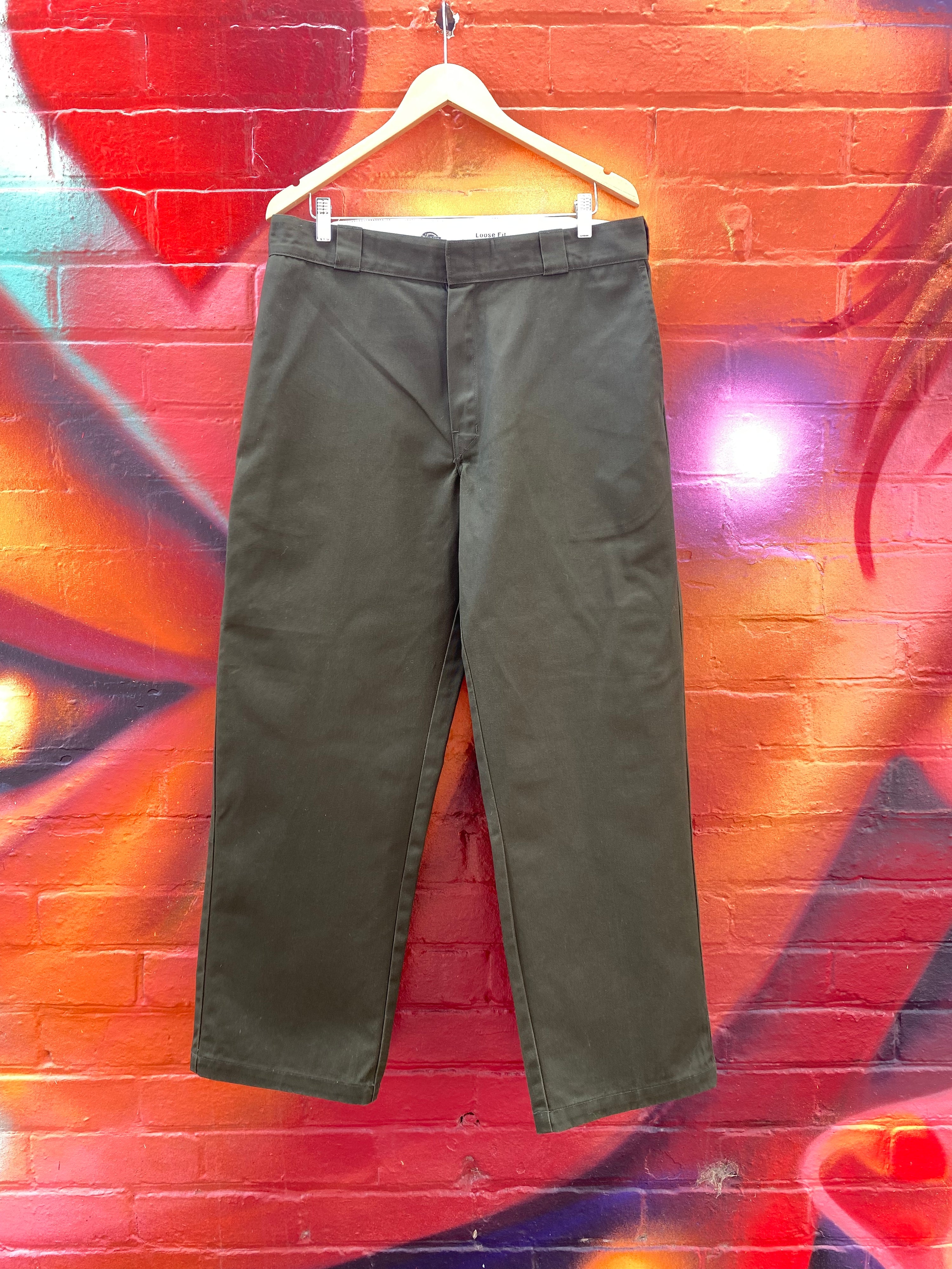 [34] Dickies Green 852 Loose Fit 34x32