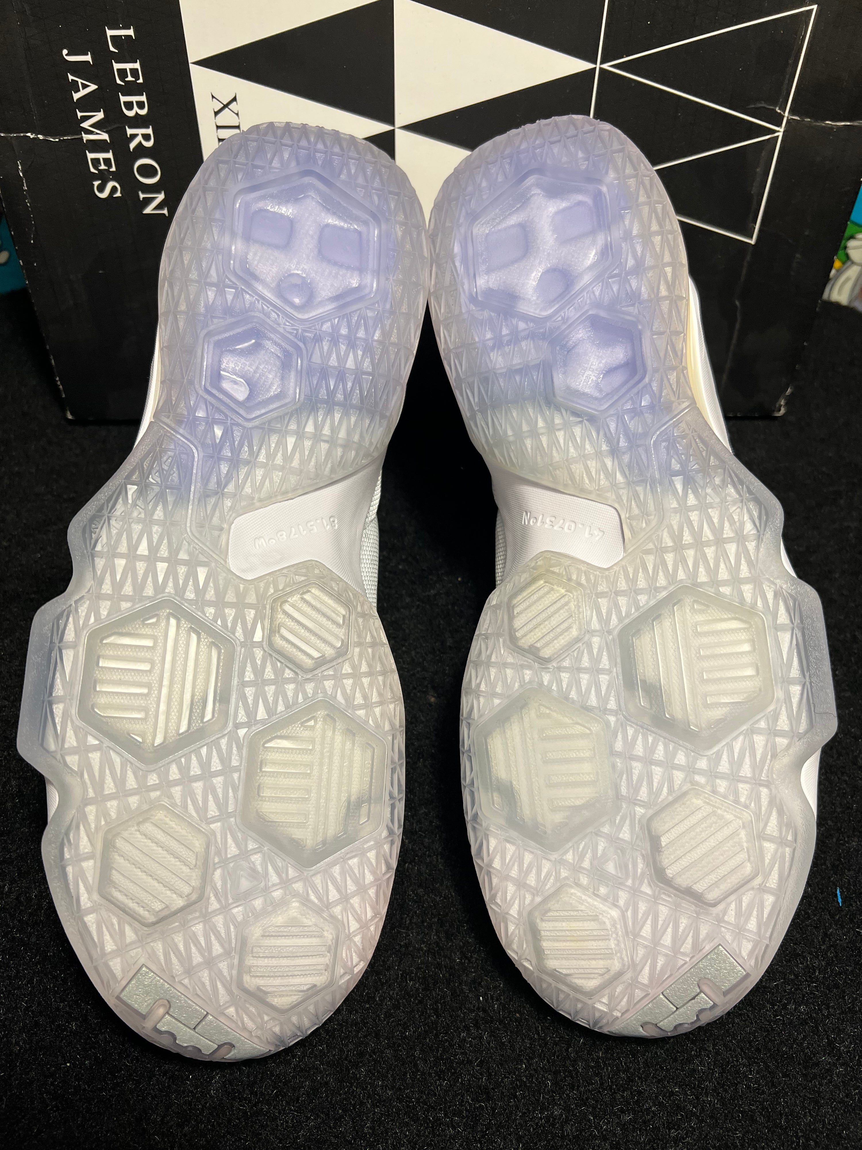 US12.5 - 2015 Lebron James 13 Low White NEW 831925-100