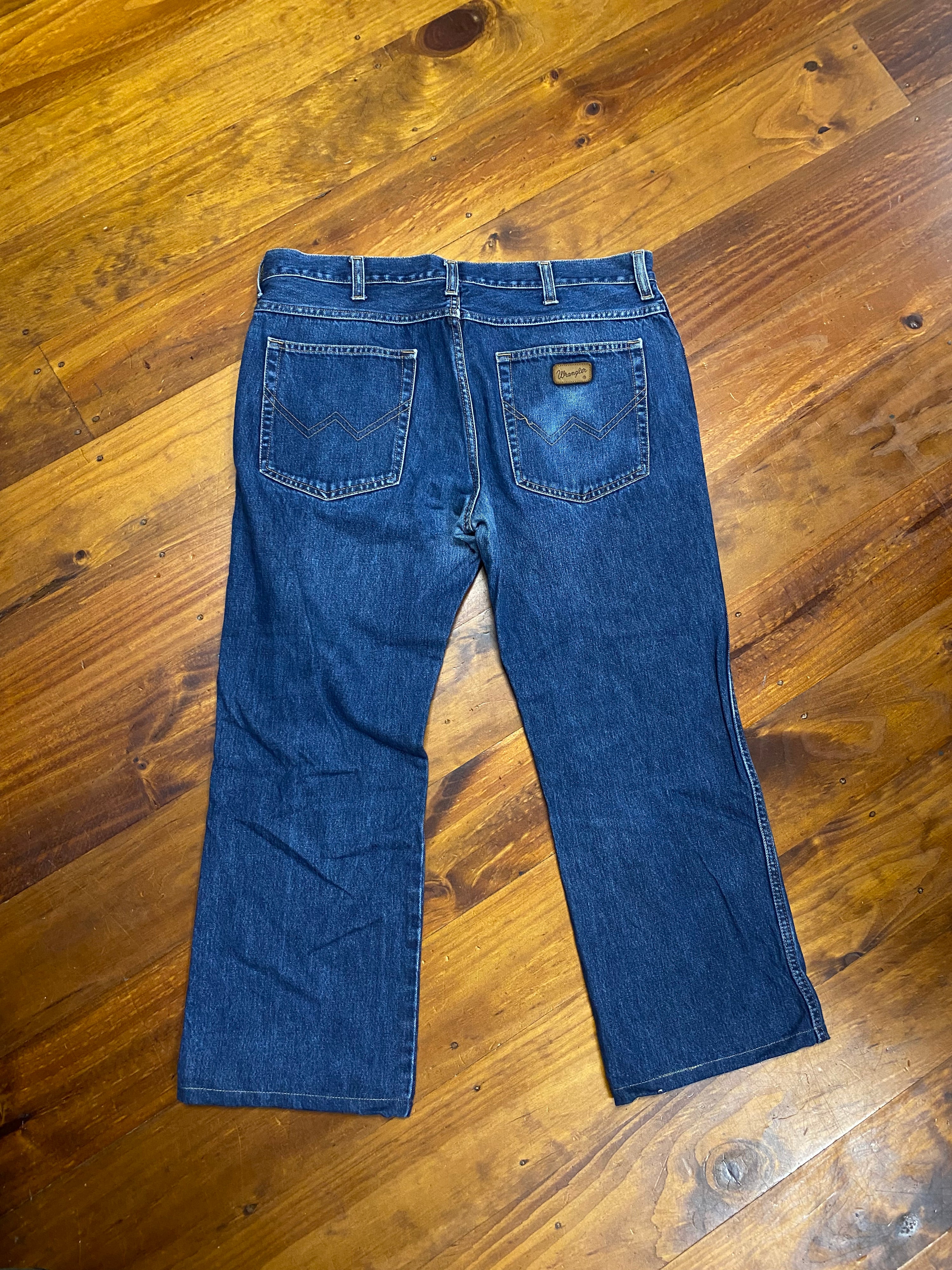 [36] Wrangler Bootcut Jeans WJ14