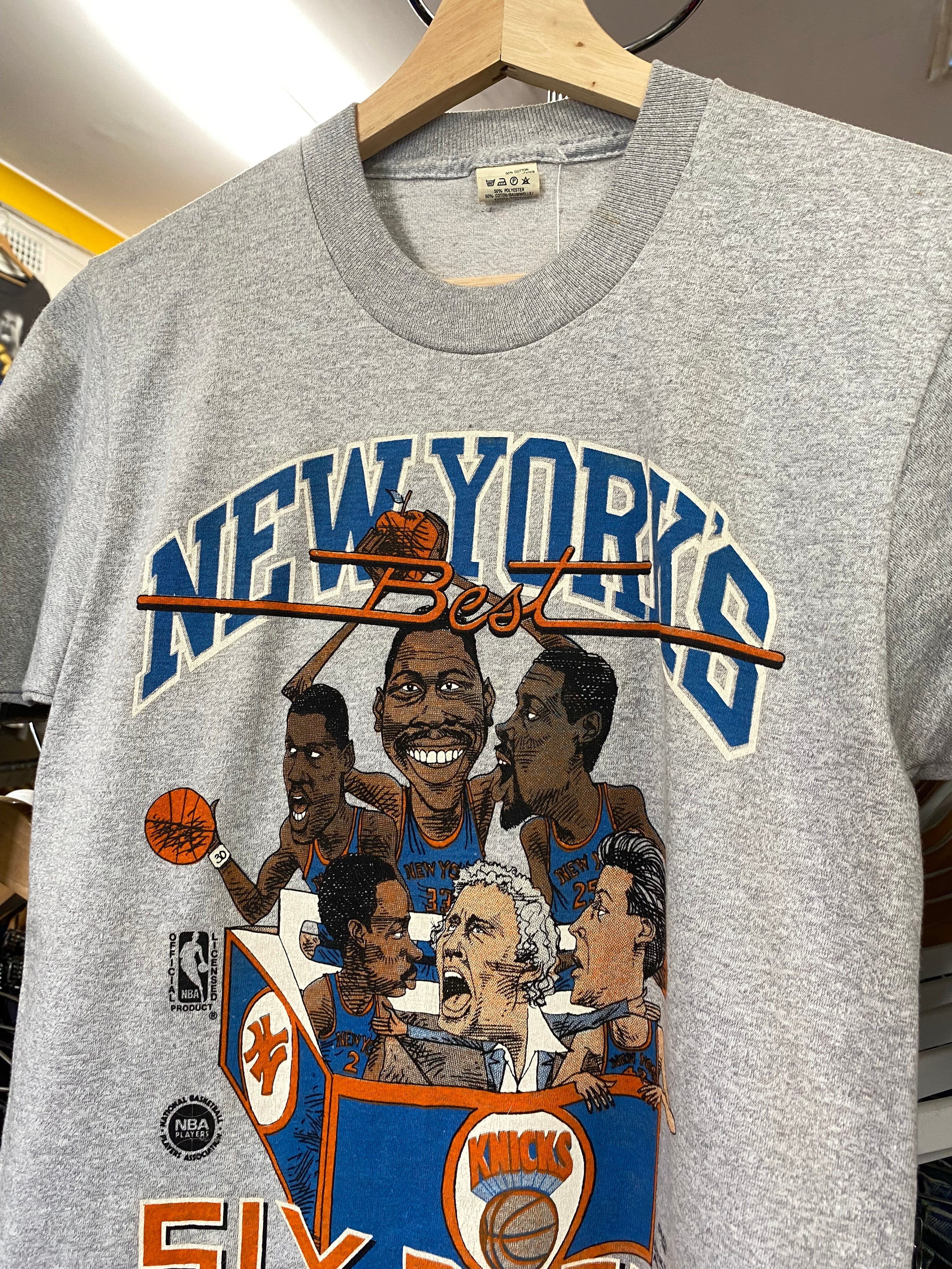 [S] 1986 New York's Best Six Pack - Knicks Caricature Tshirt