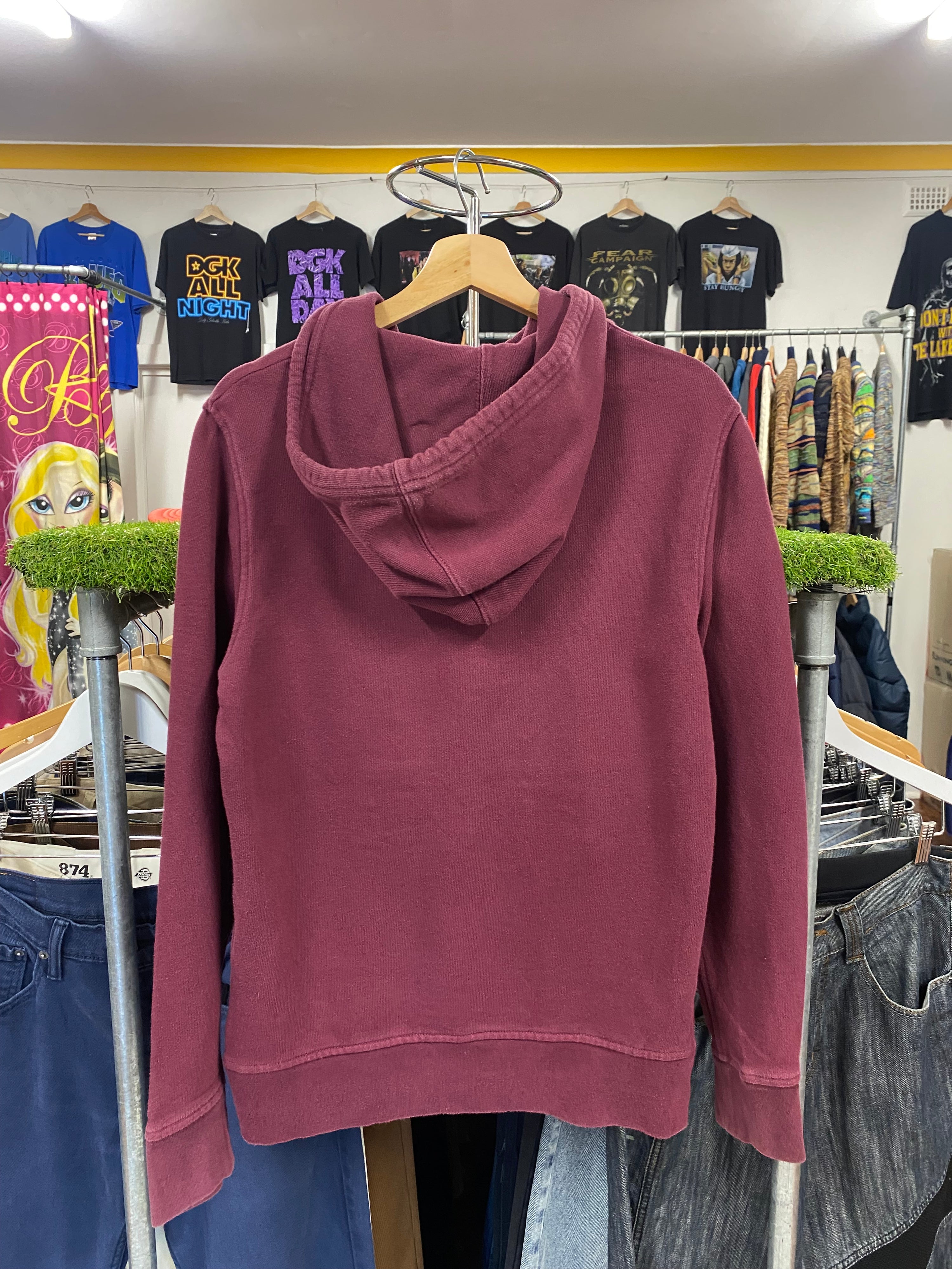[S] Levis Maroon Hoodie Big Logo Patch