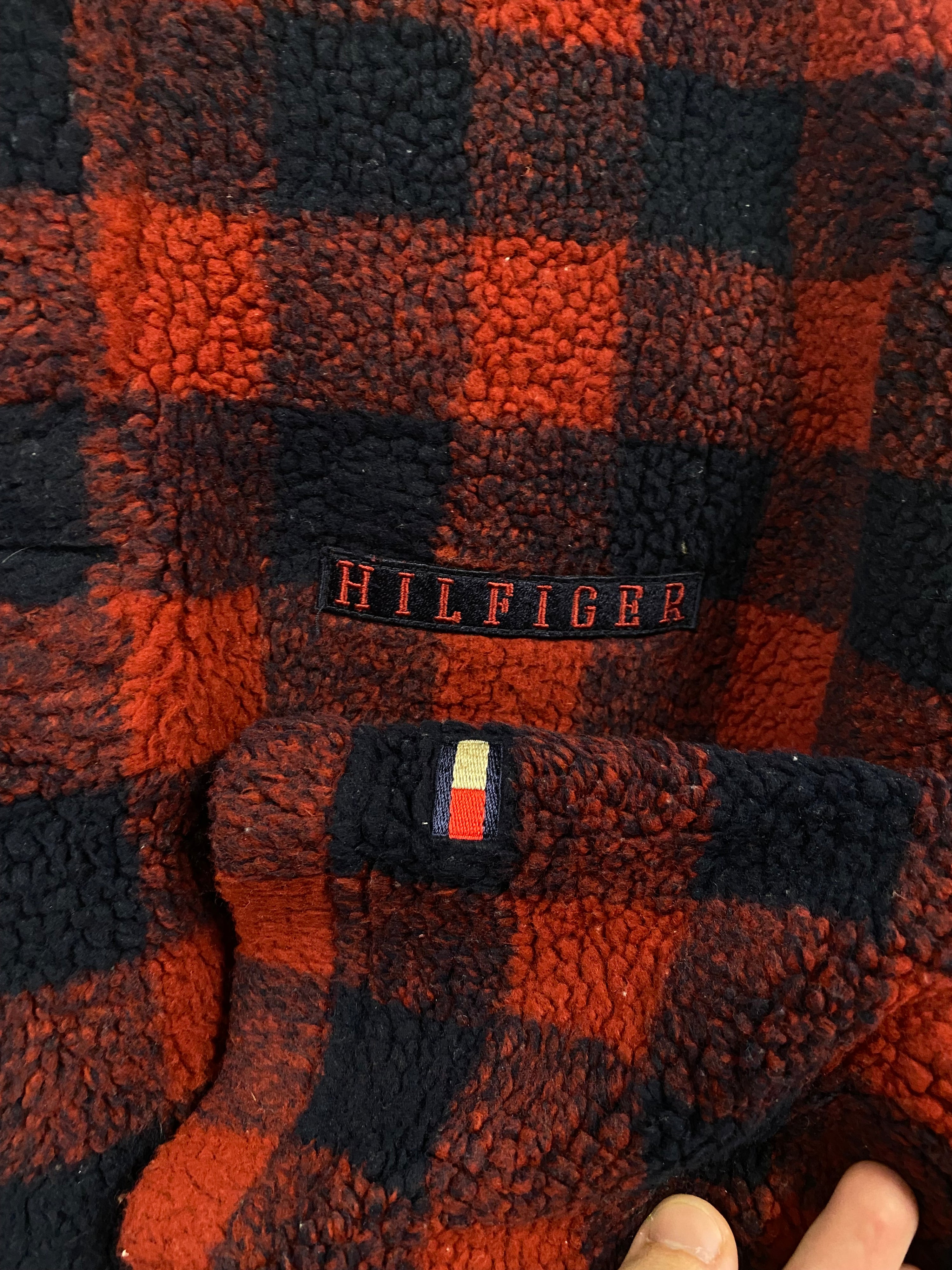 [L] Tommy Hilfiger Plaid Fleece w/ Button Collar