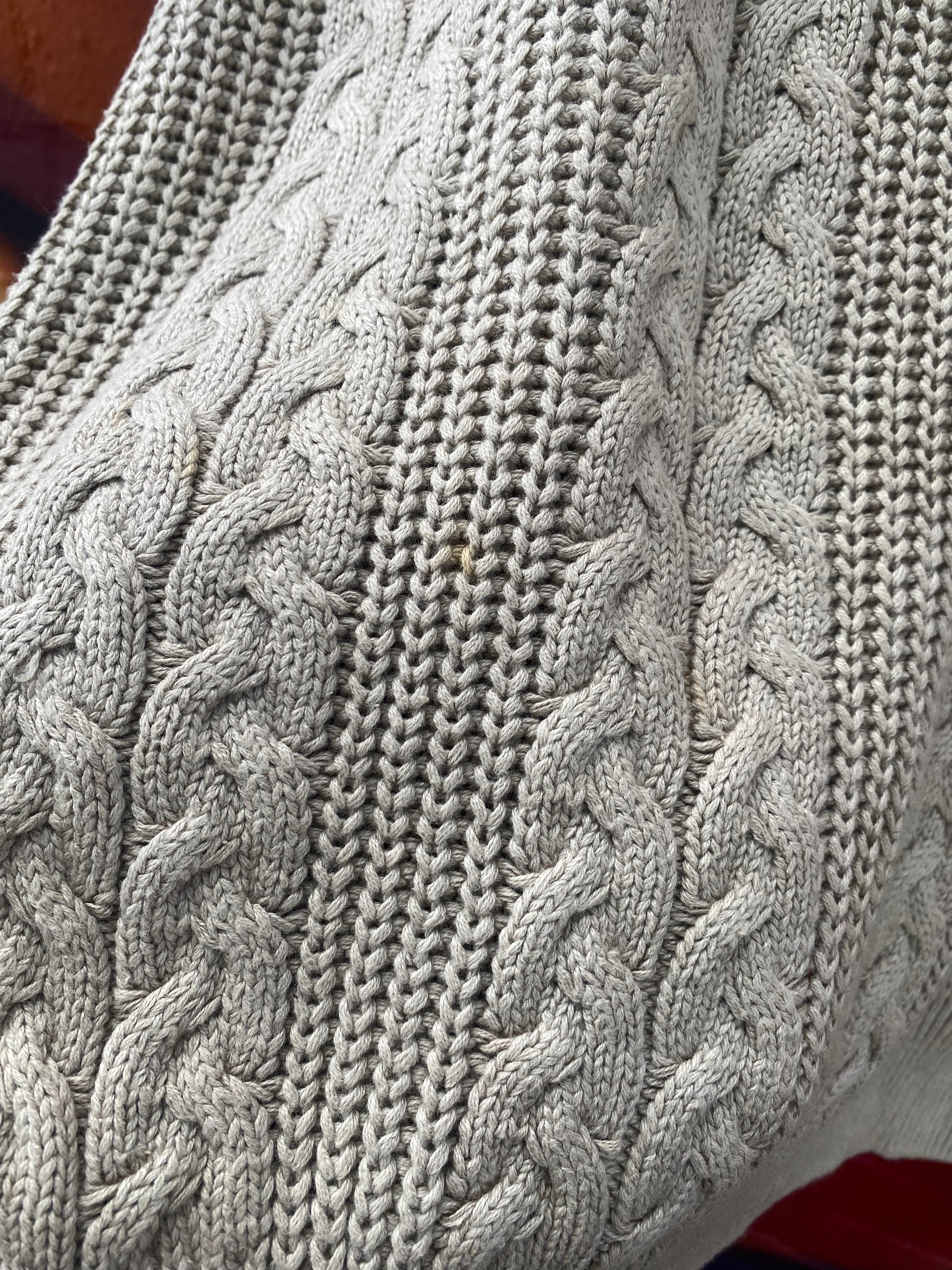[XL] Point Zero Beige Cable Knit Sweater