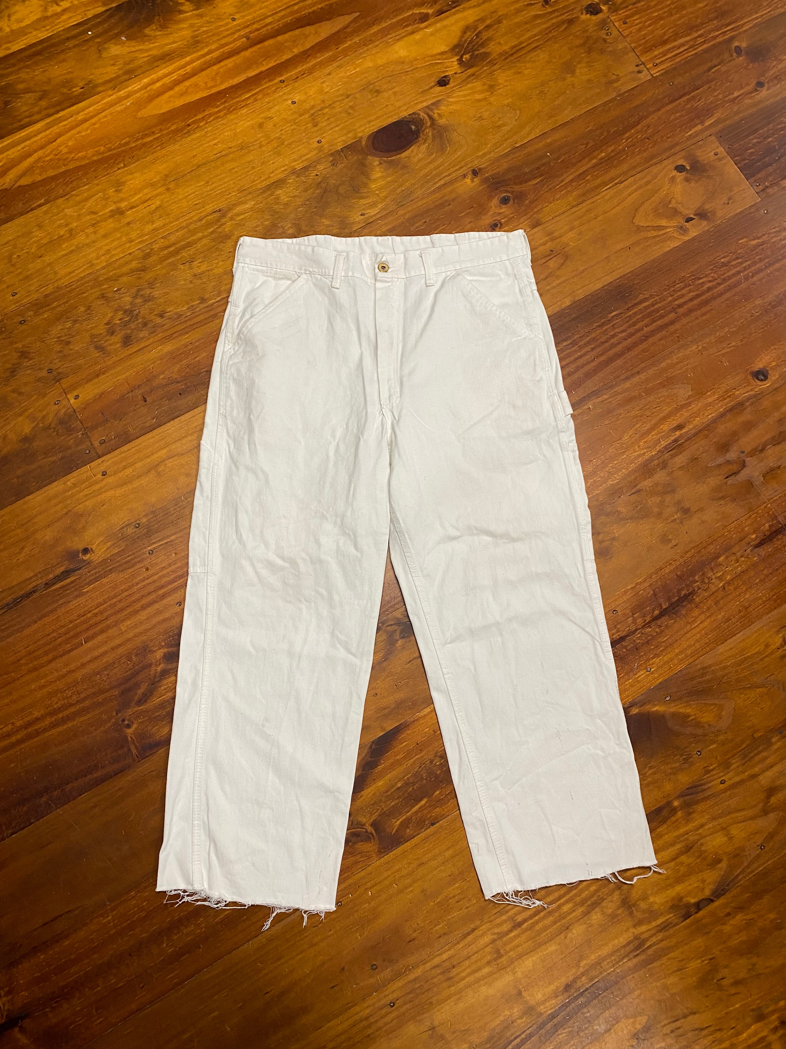 [34] Duron Paints White Pants