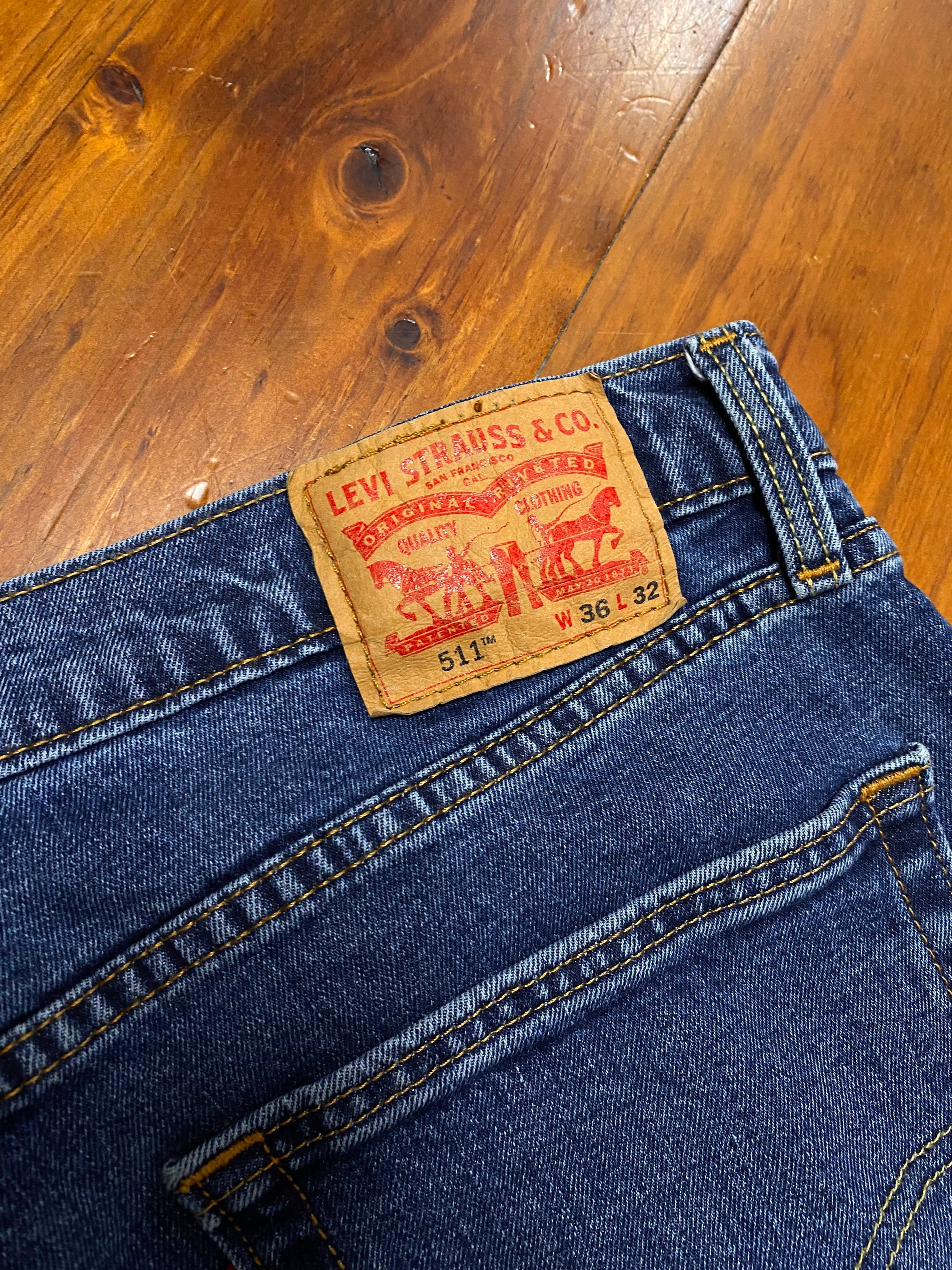 [36] Levi's 511 Blue Denim Jeans 36x32