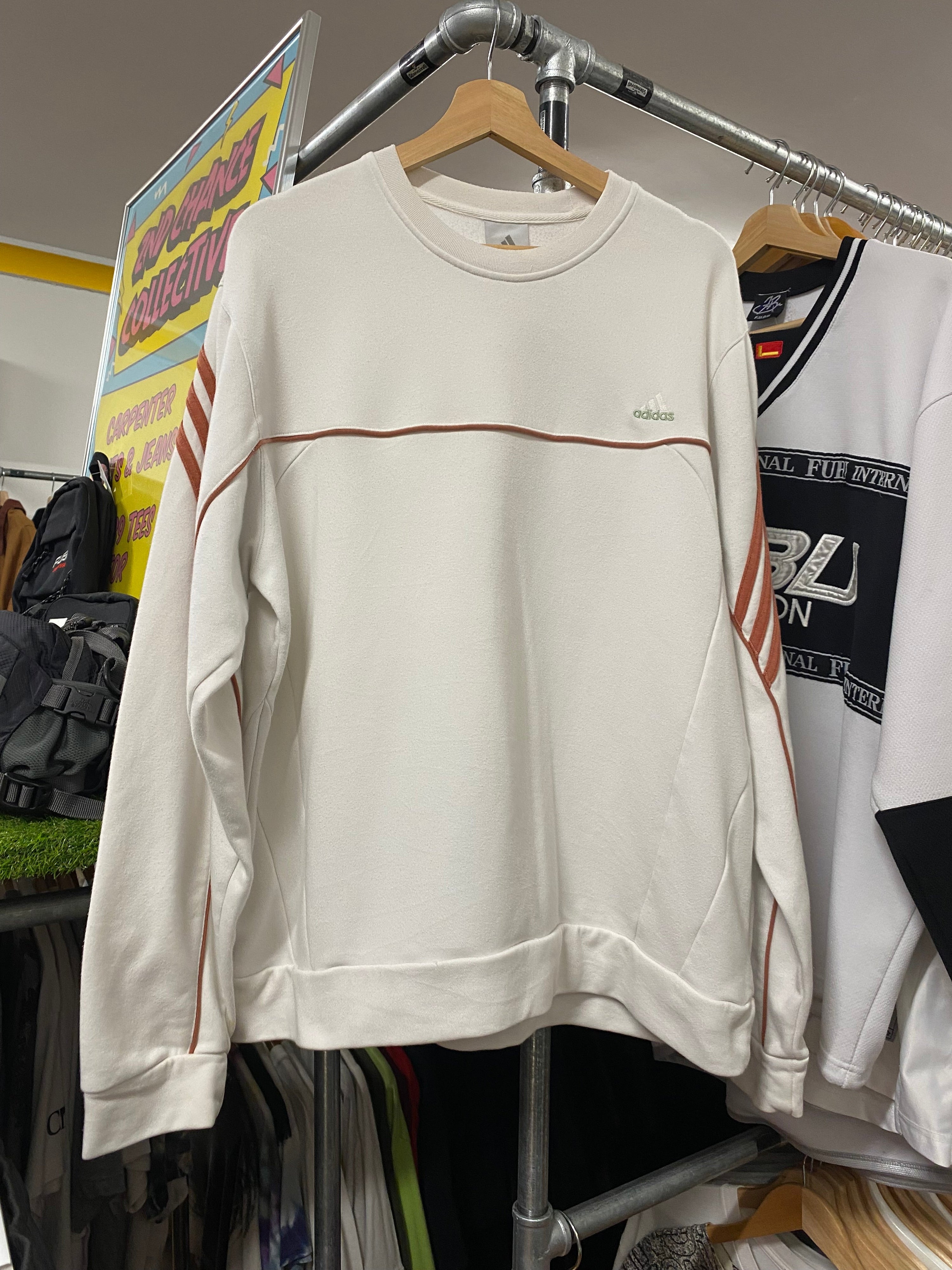 L - 2005 Adidas Embroidered Small Logo White Jumper