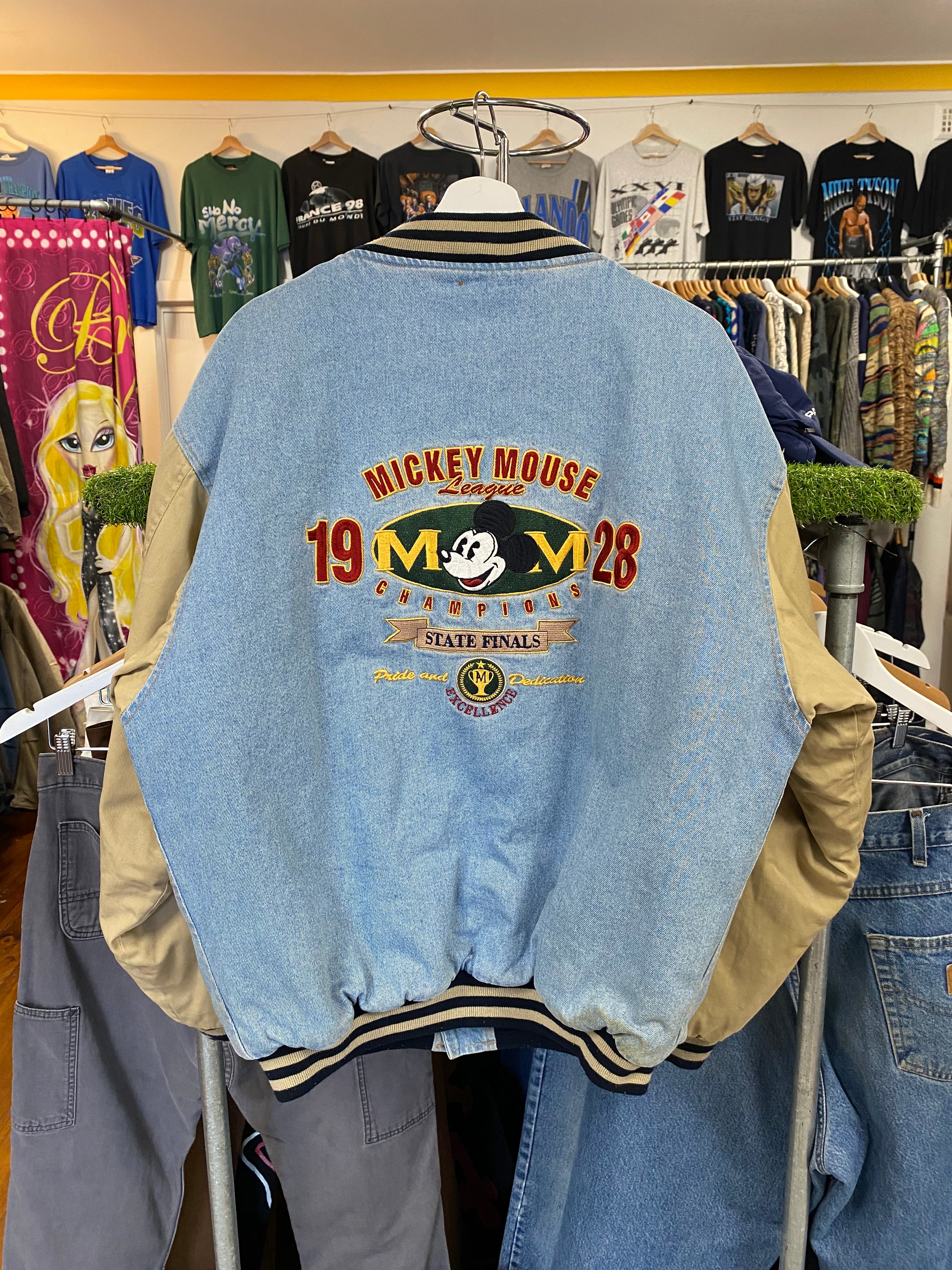 [XL] Vintage Mickey Heavy Embroidered Jacket